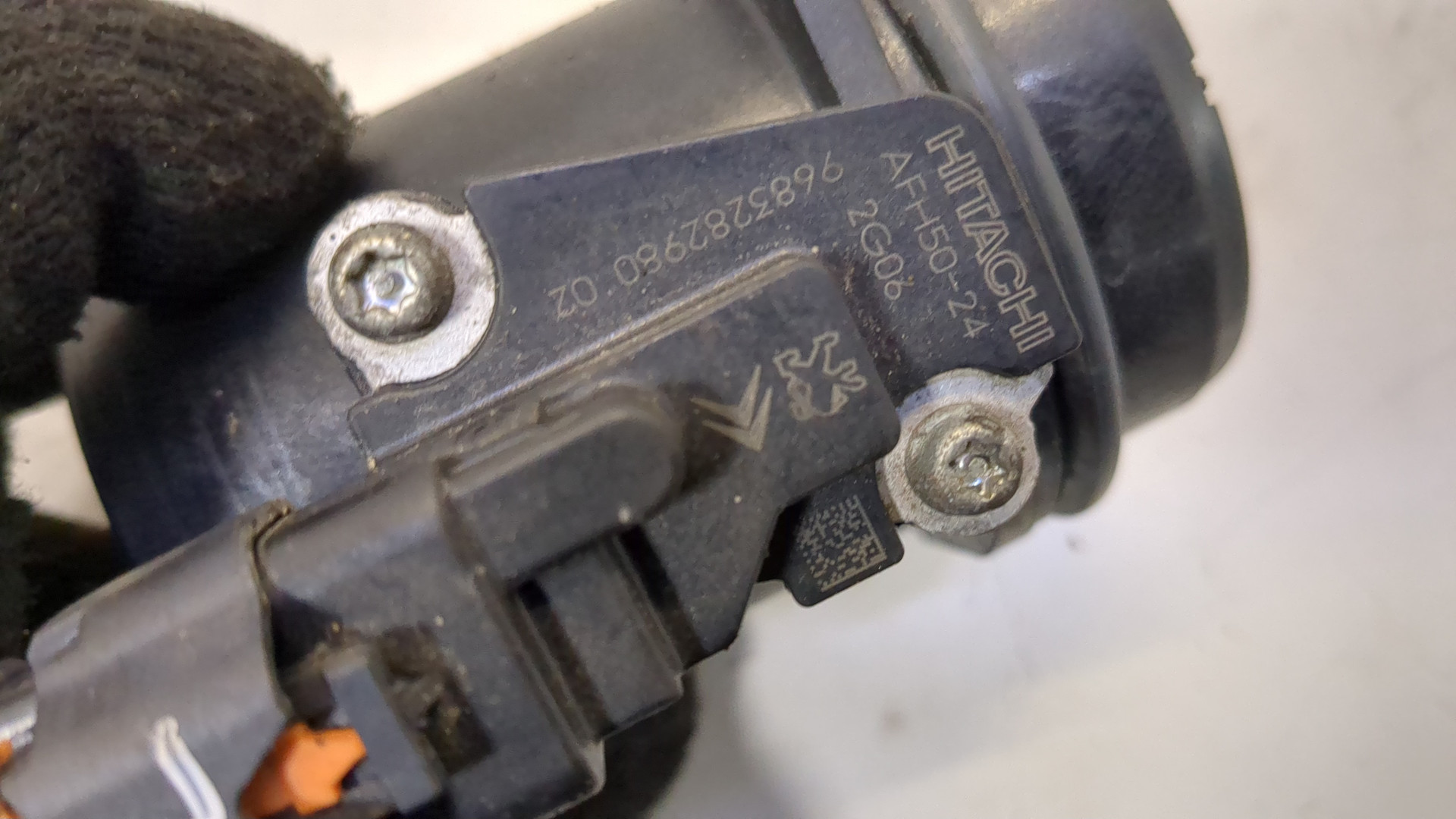 Расходомер воздуха (ДМРВ)