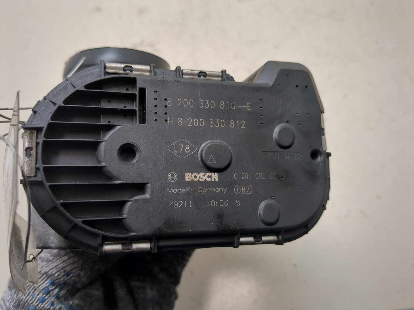 Заслонка дроссельная электрическая