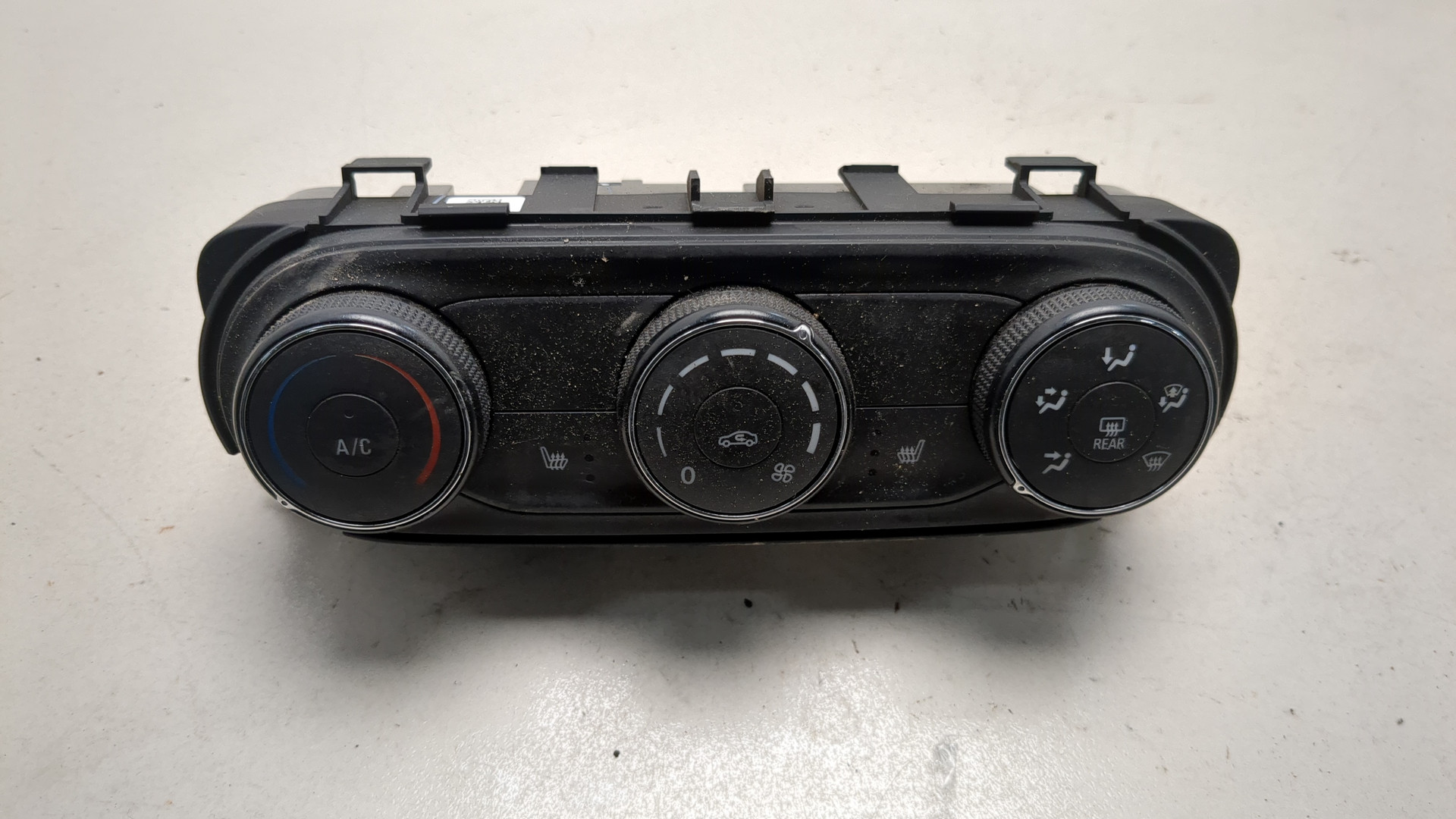 Переключатель отопителя