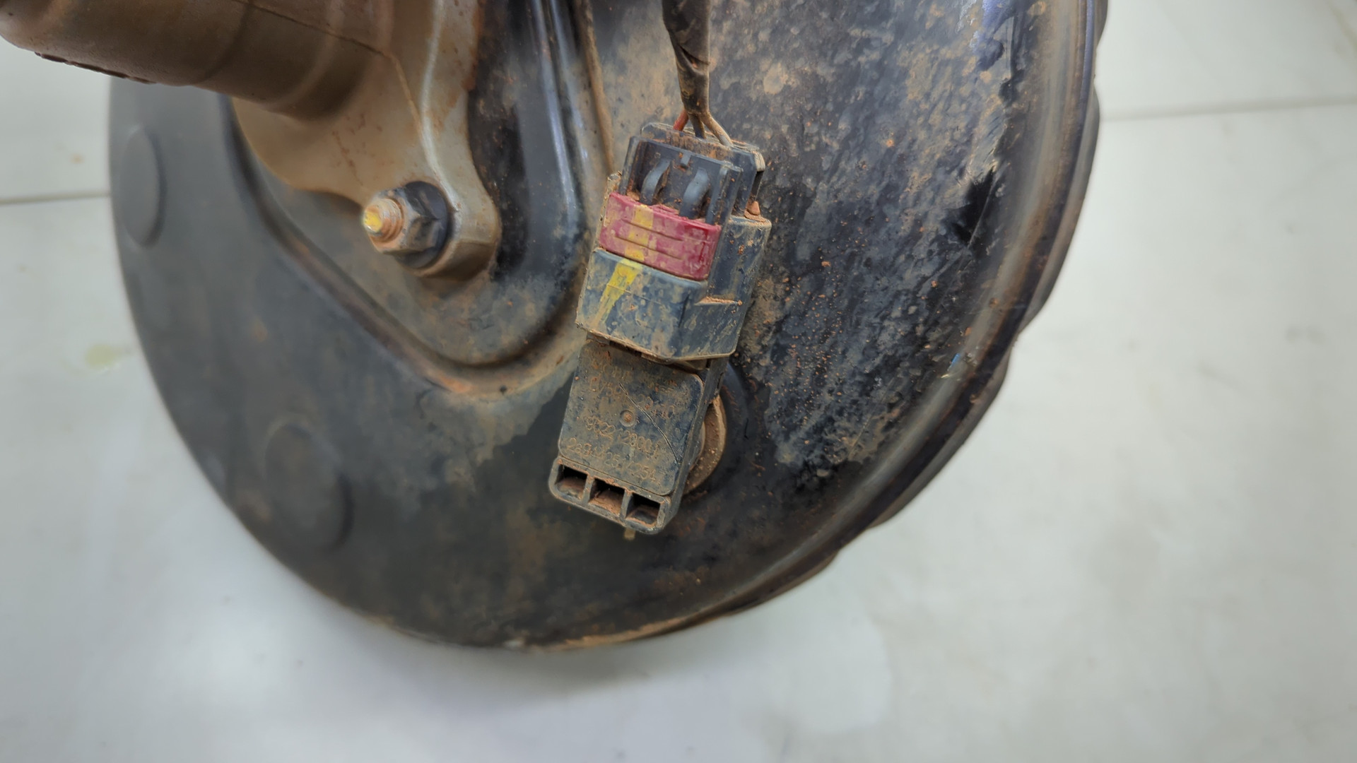 Цилиндр тормозной главный