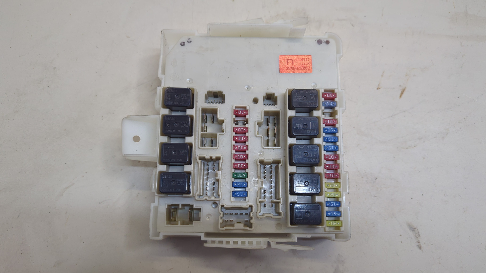 Блок предохранителей