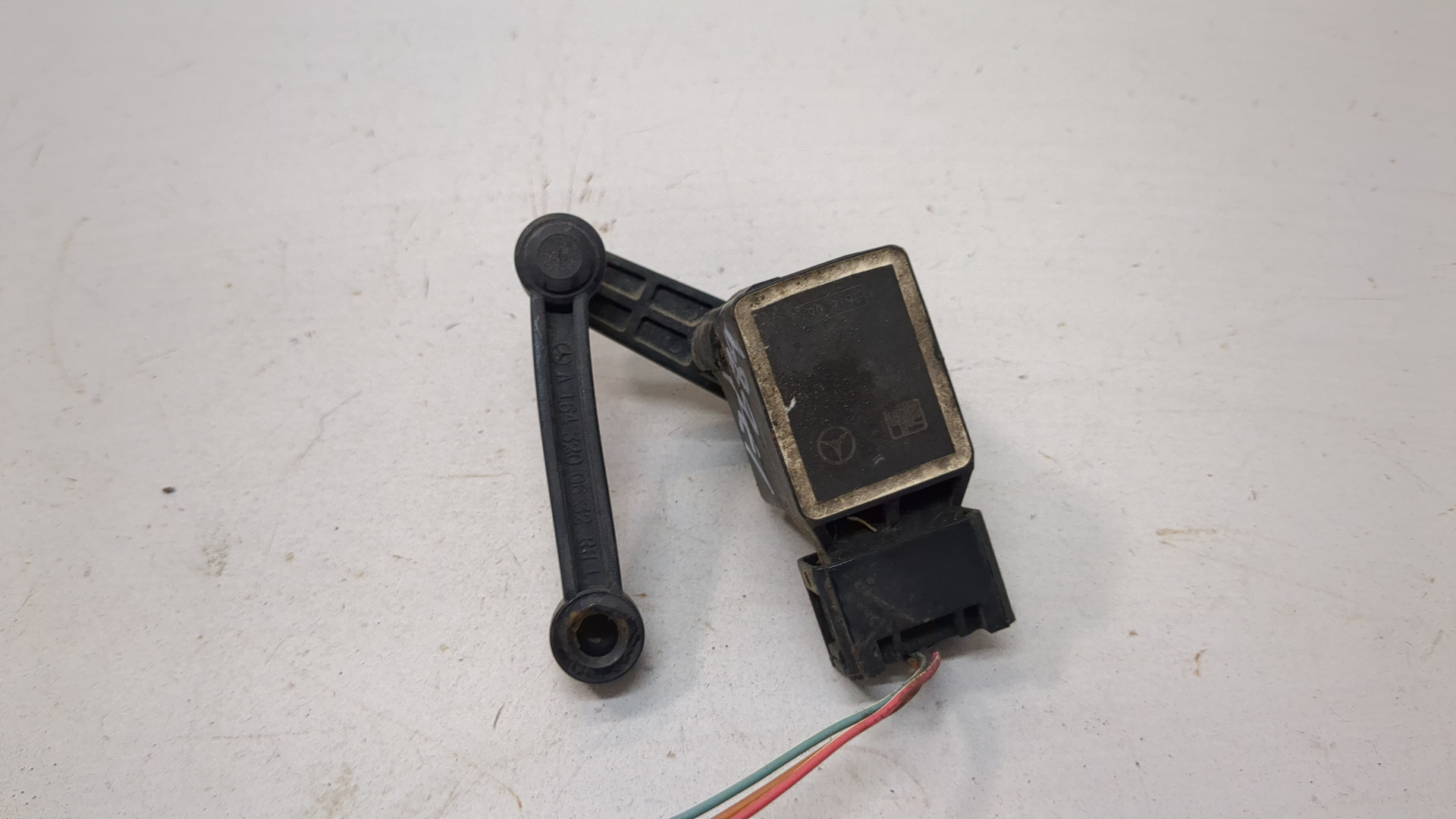 Датчик регулировки дорож. просвета