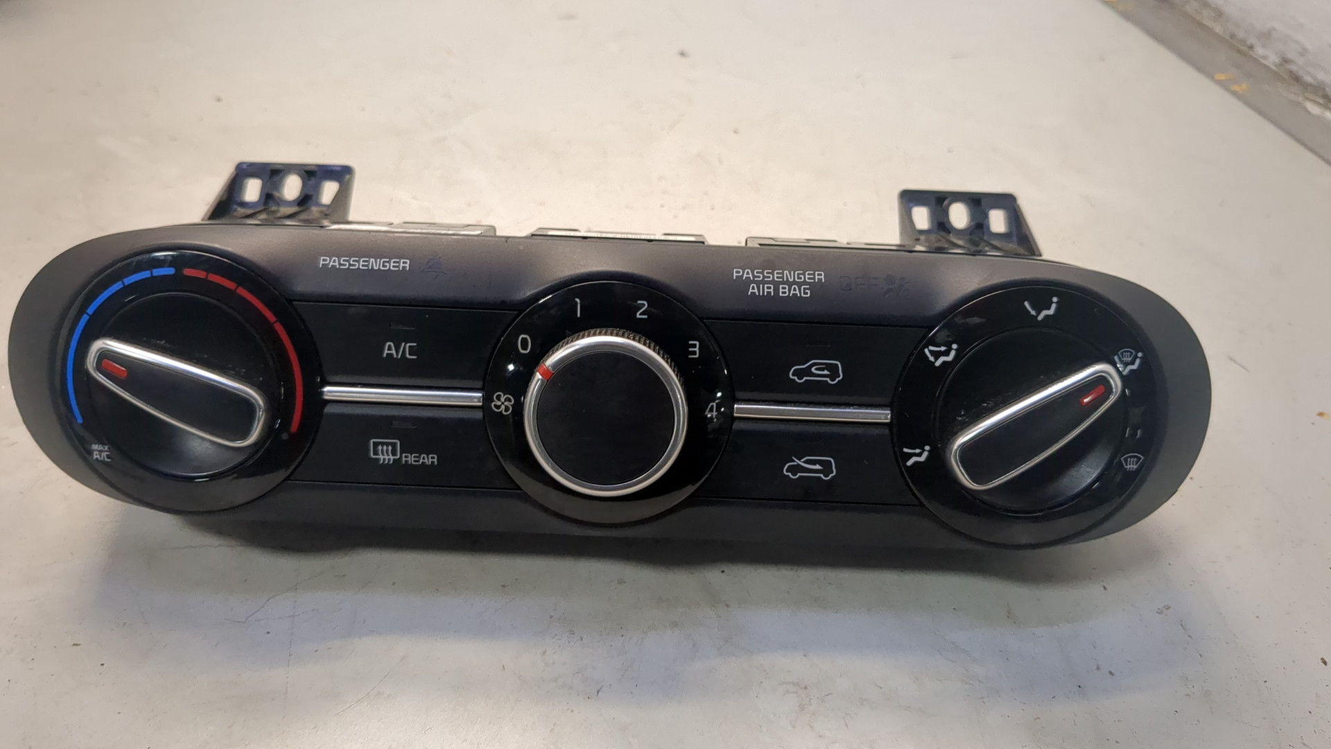 Переключатель отопителя