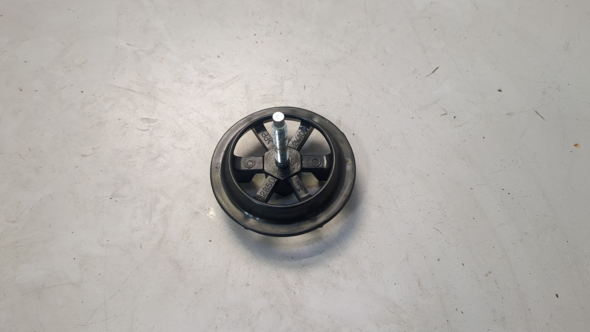 Кронштейн (сопут. товар)