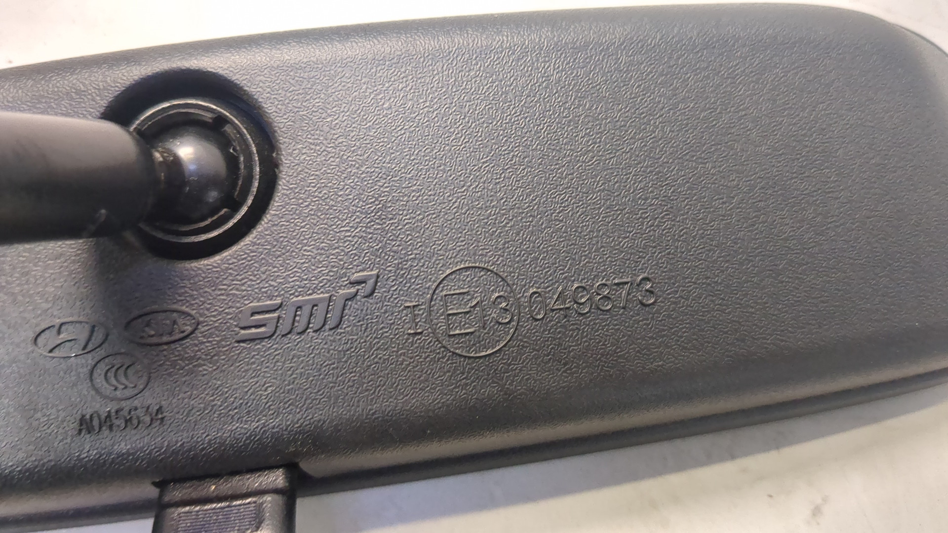 Зеркало заднего вида