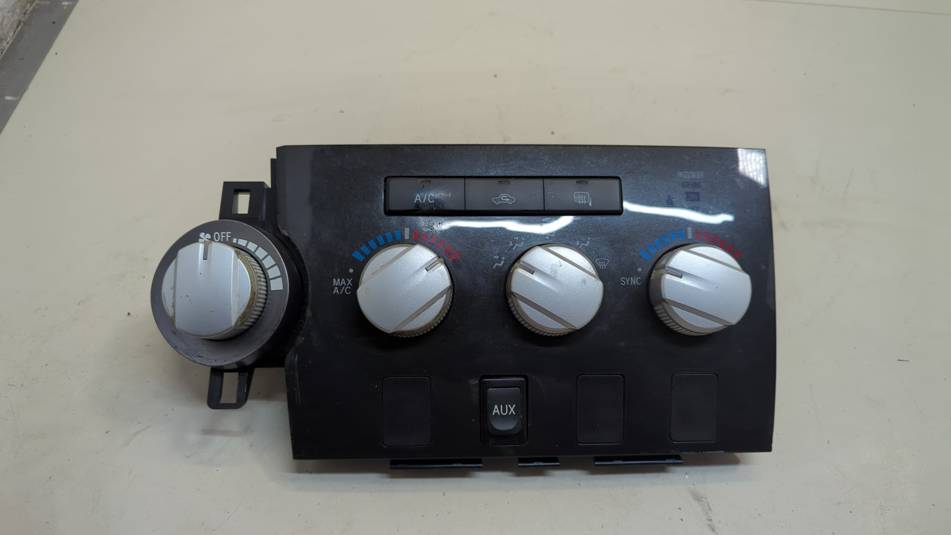 Переключатель отопителя