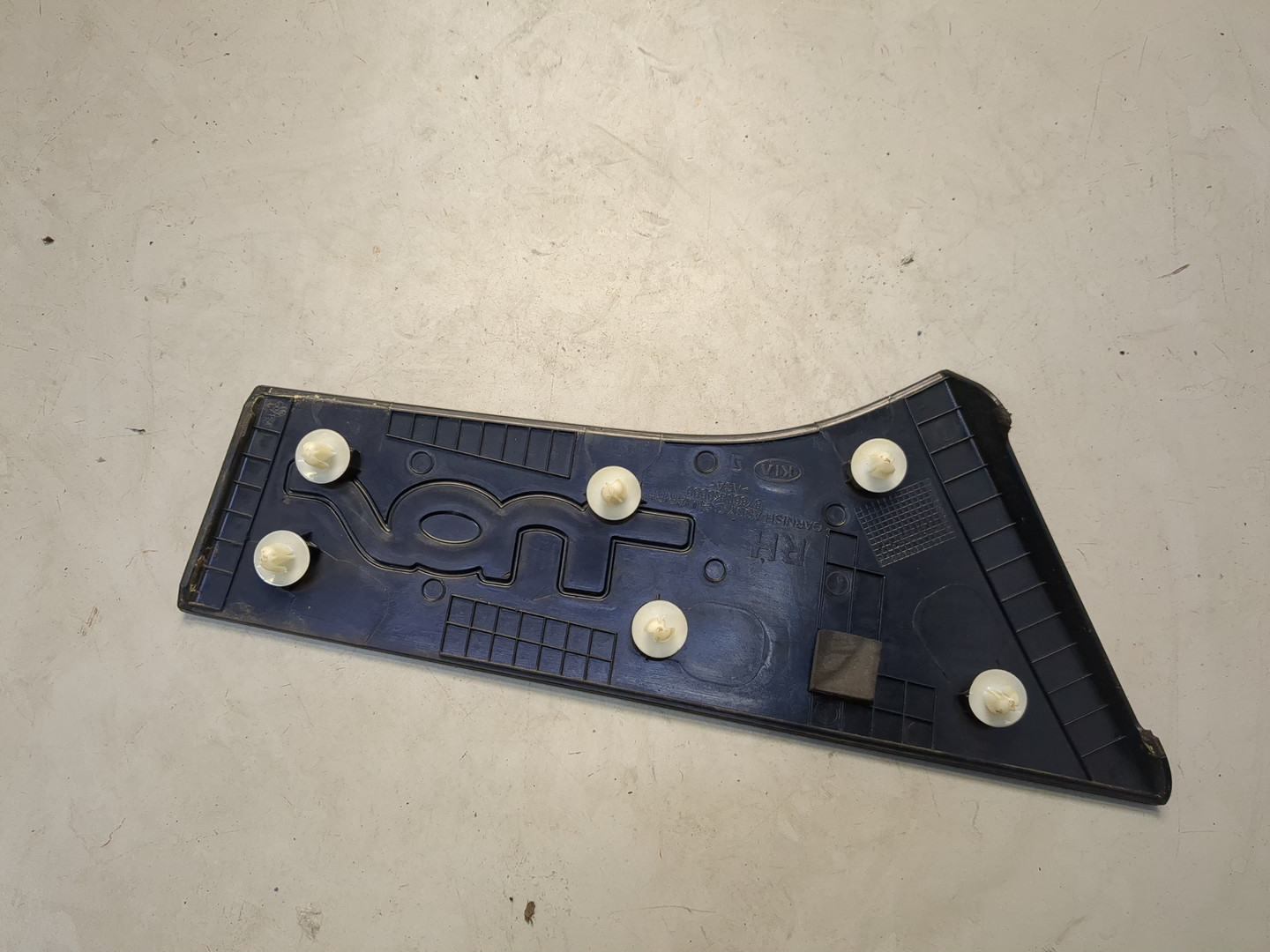 Накладка (кузов наружные)