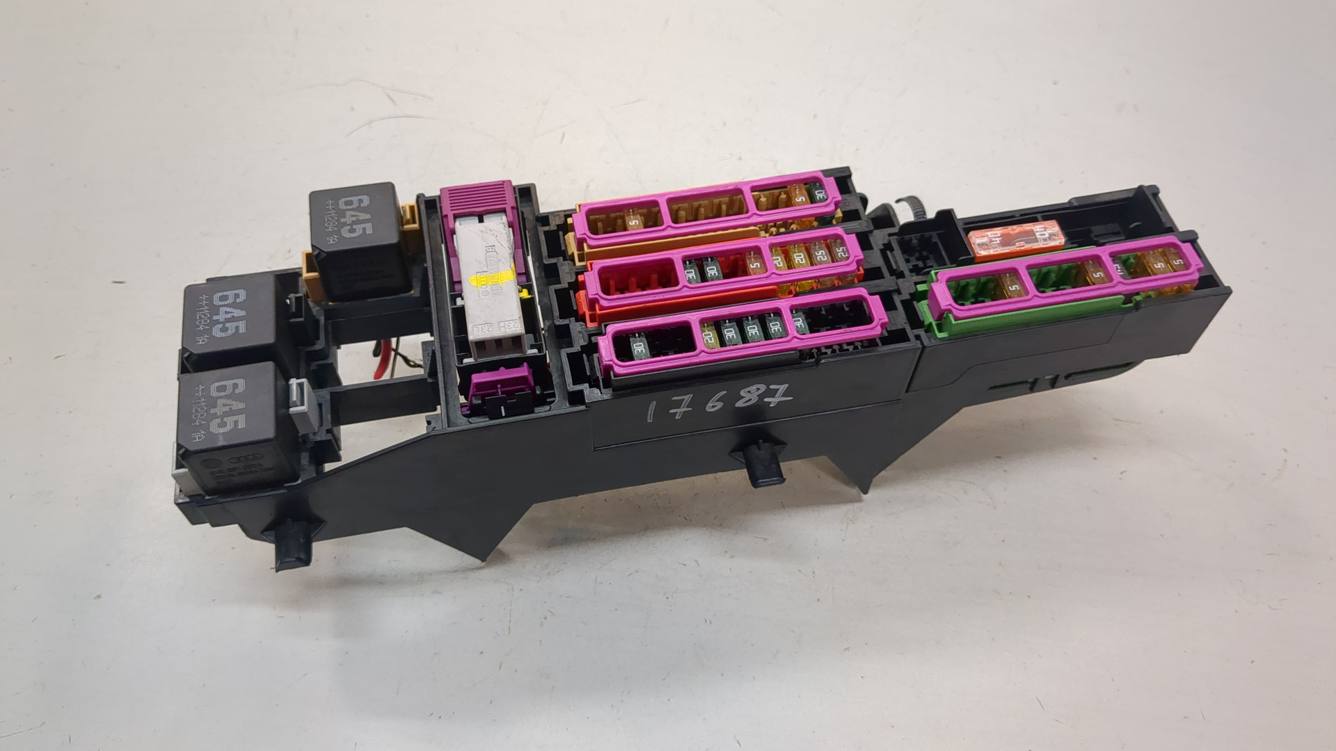 Блок предохранителей