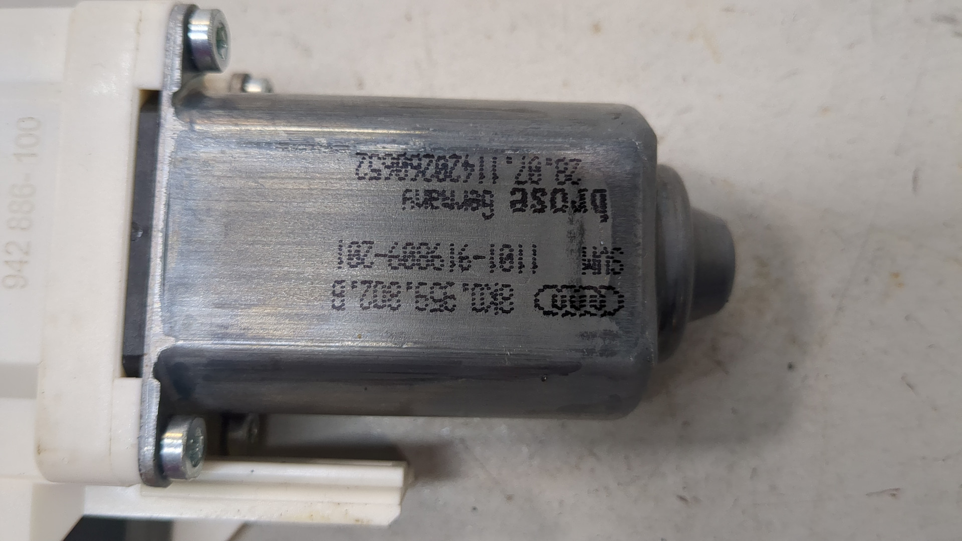 Моторчик стеклоподъемника