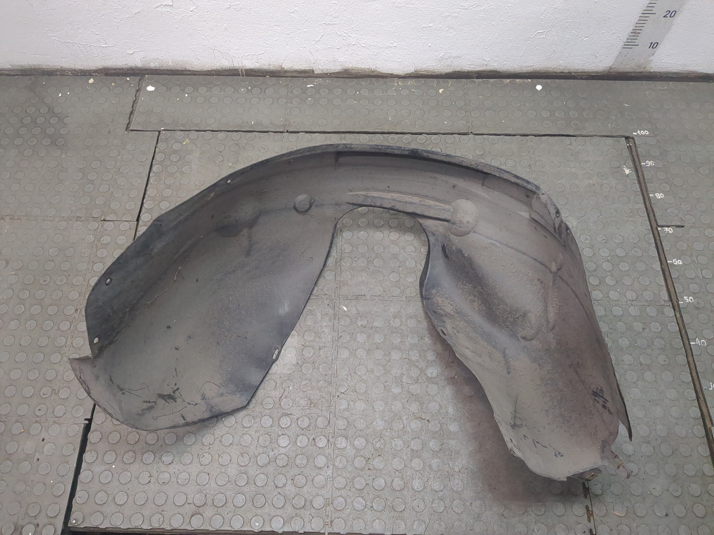 Локер передний правый