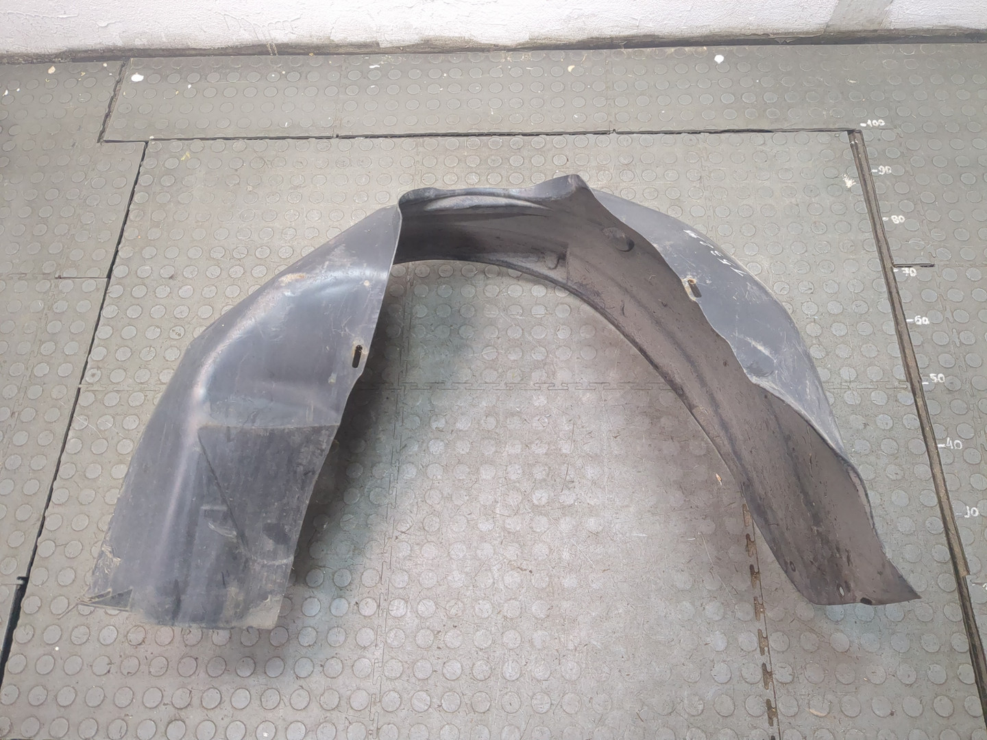 Локер передний правый