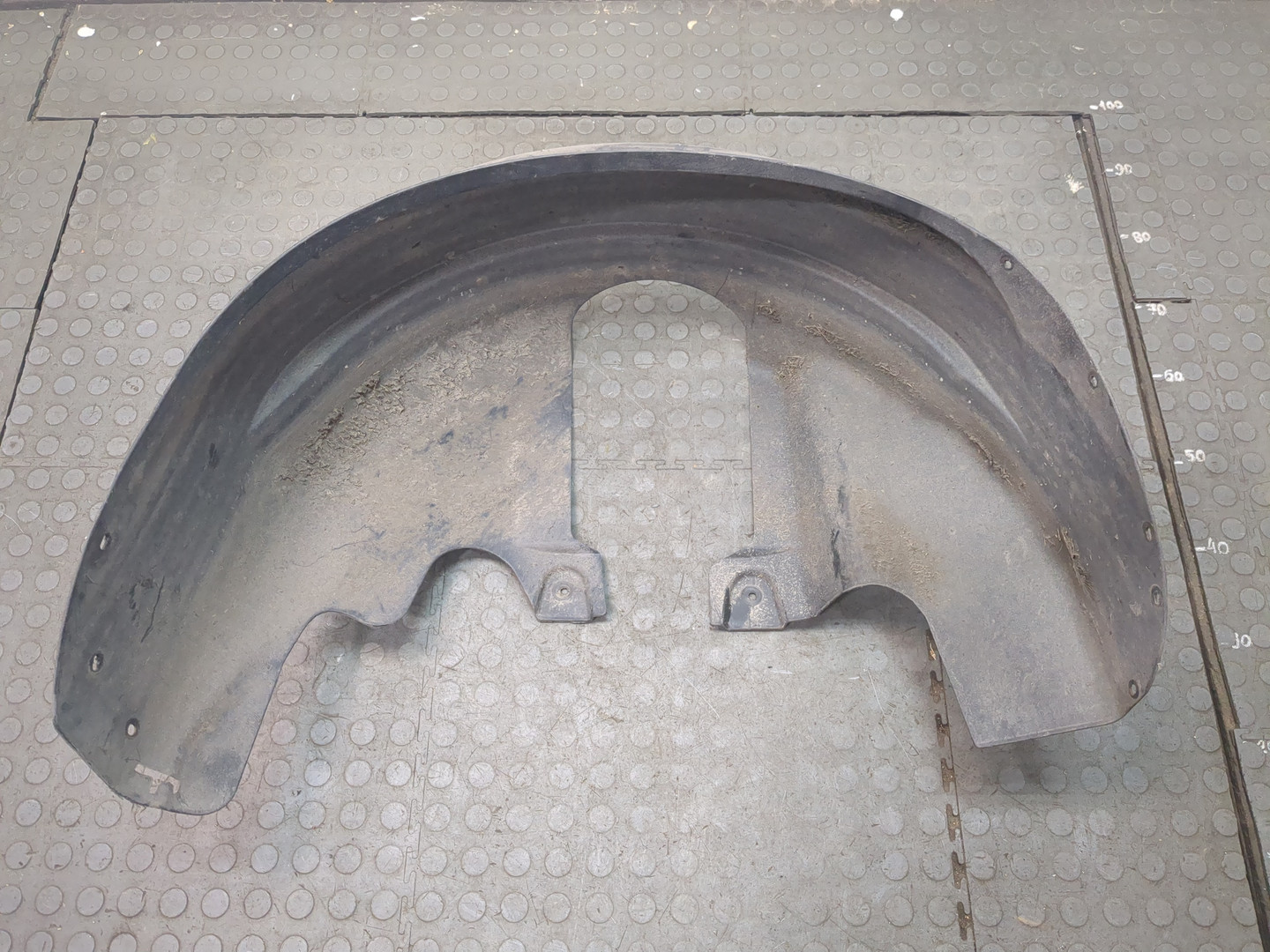 Локер передний левый