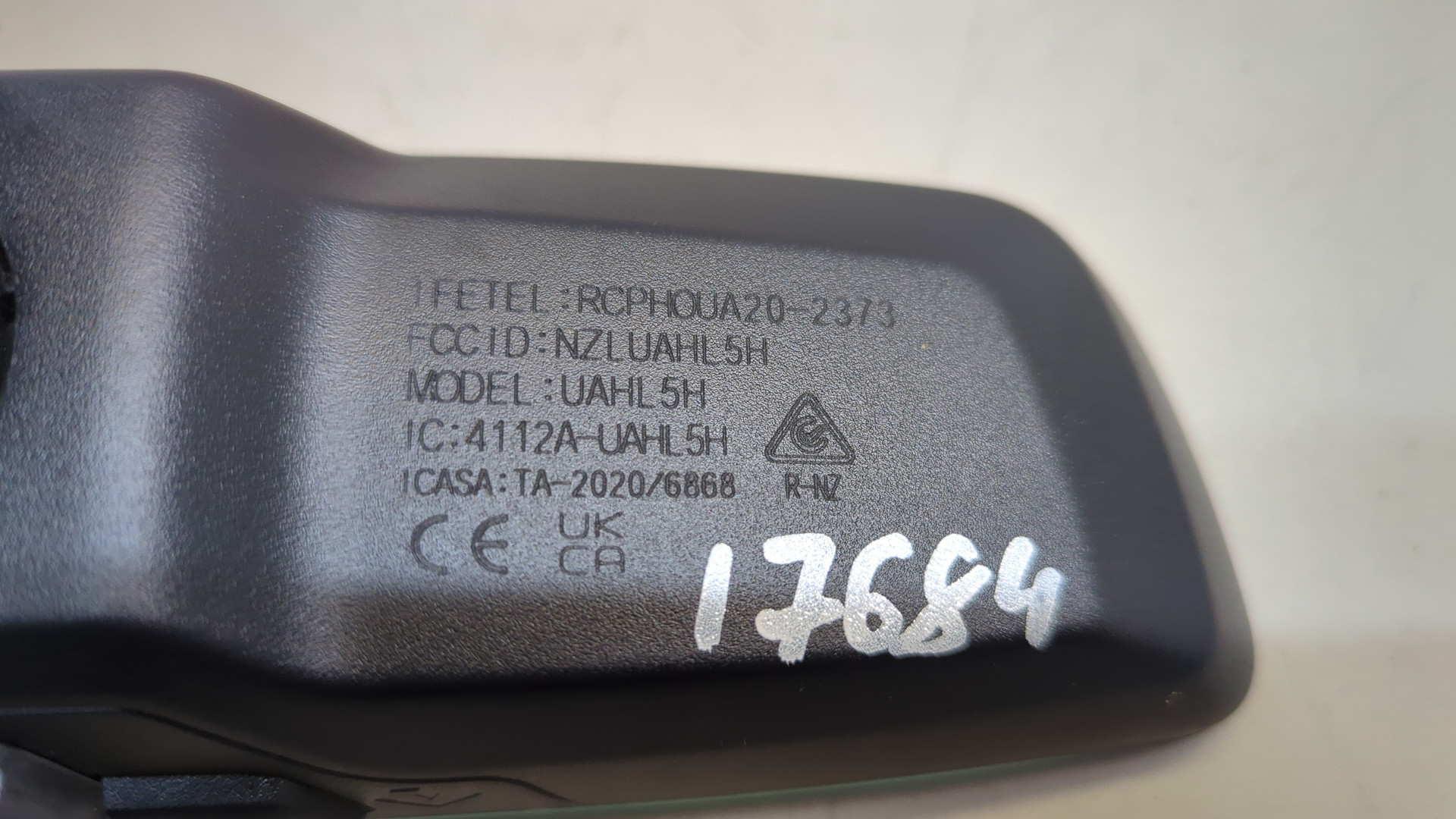 Зеркало заднего вида