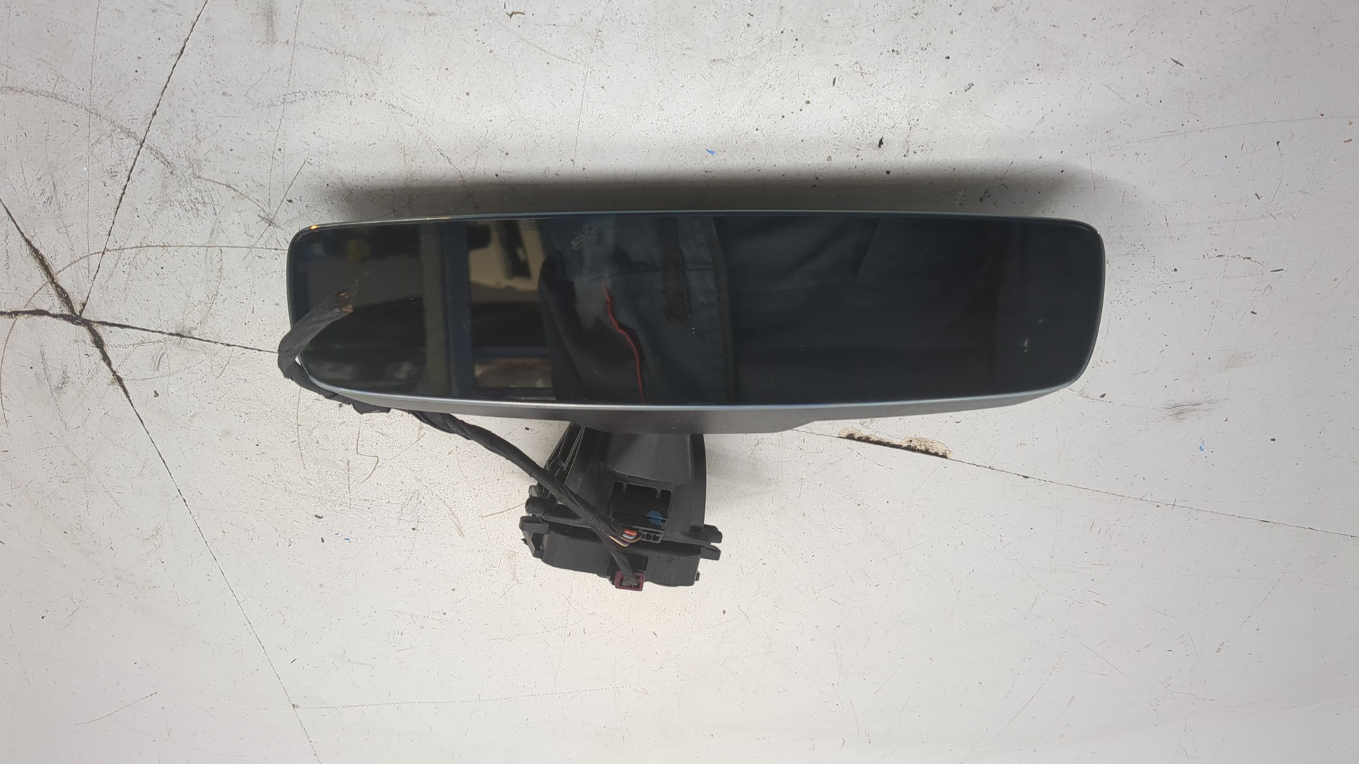 Зеркало заднего вида