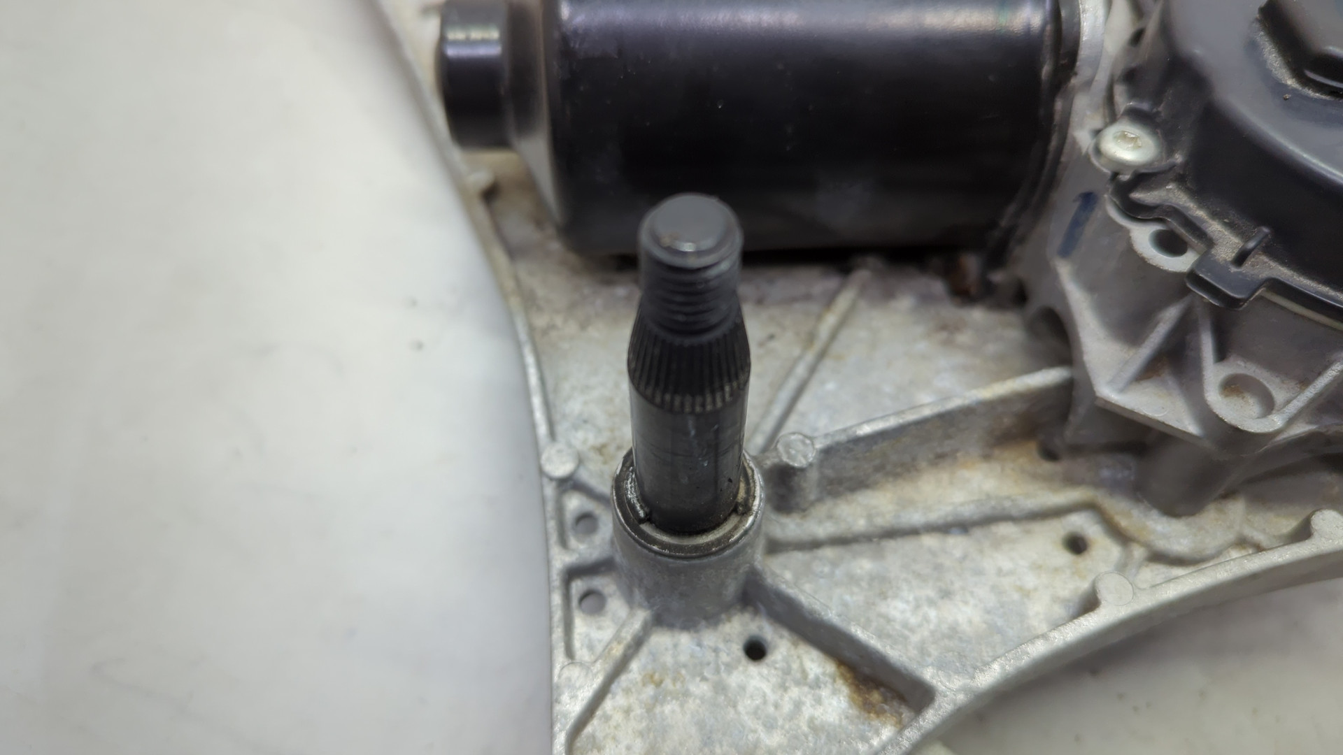 Трапеция стеклоочистителей