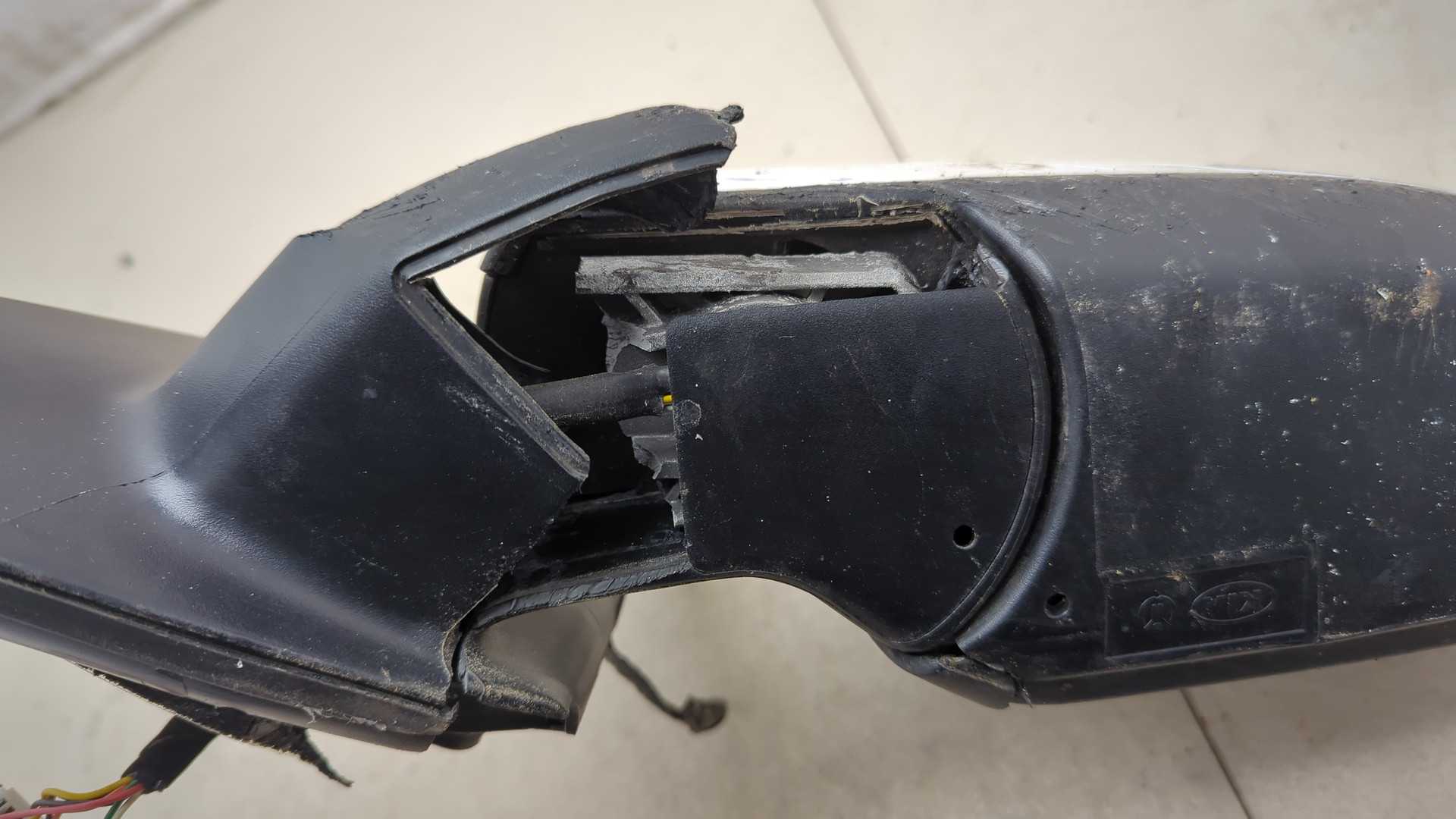 Зеркало левое электрическое