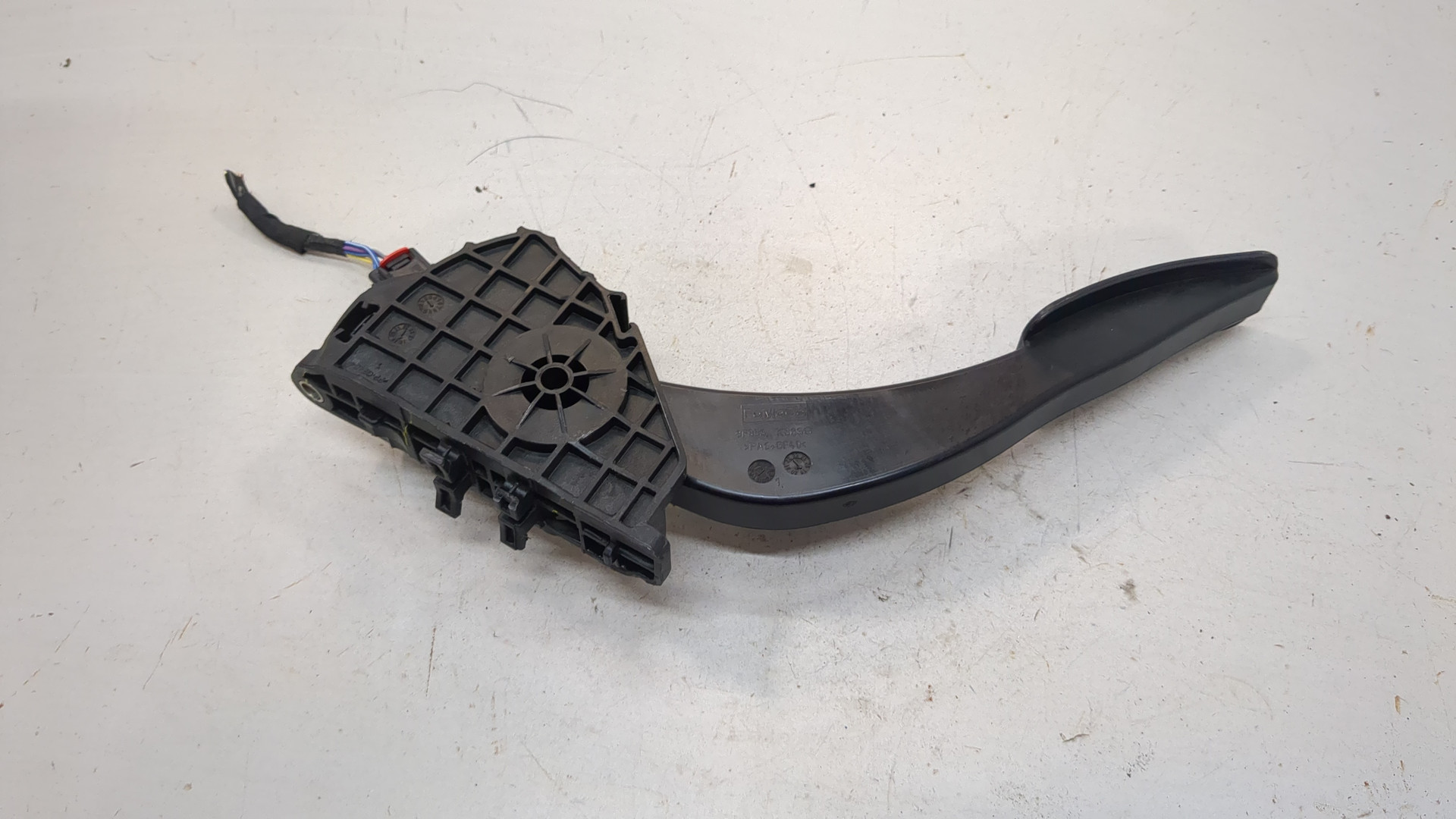 Педаль газа