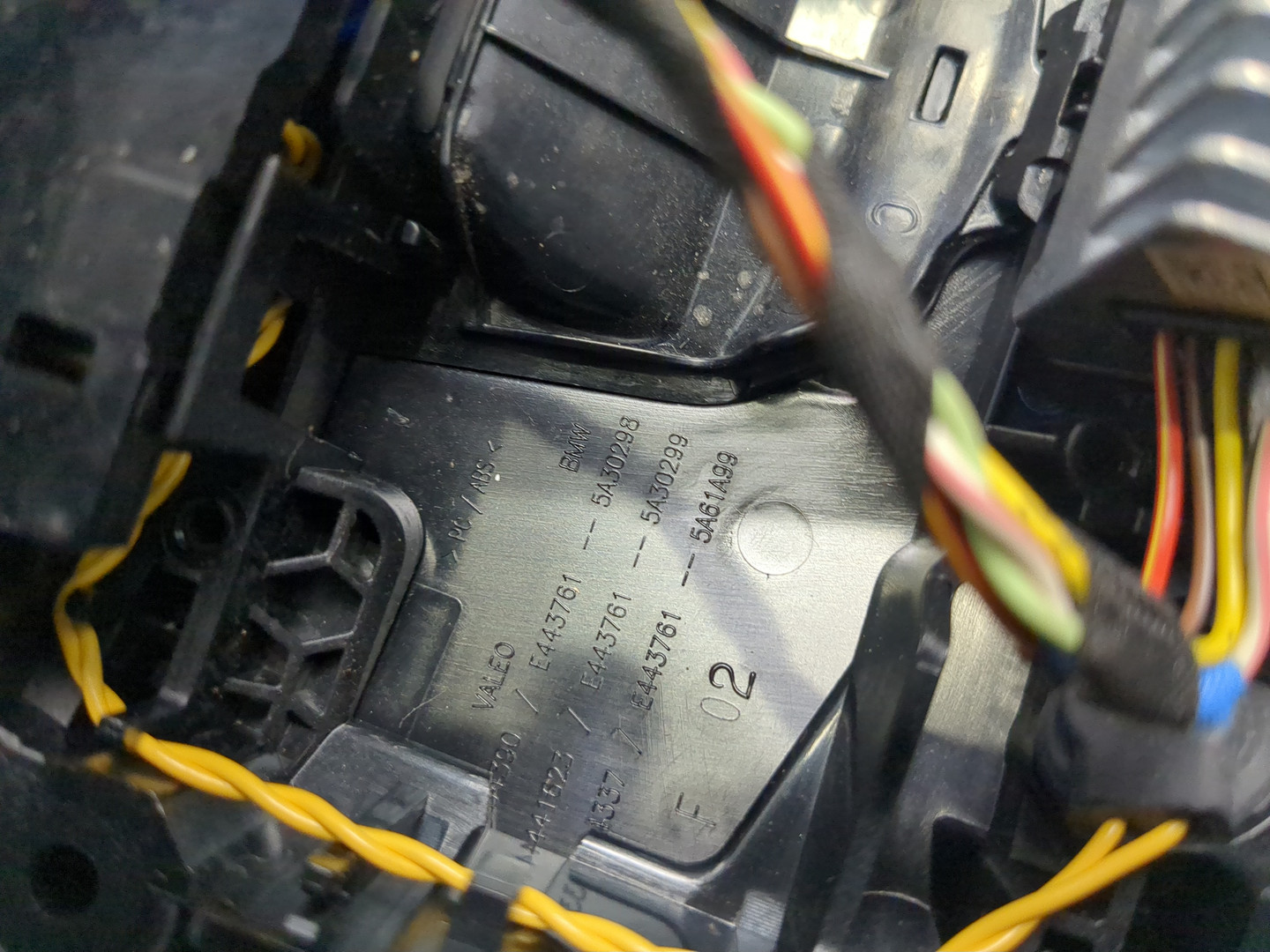 Плафон салонный