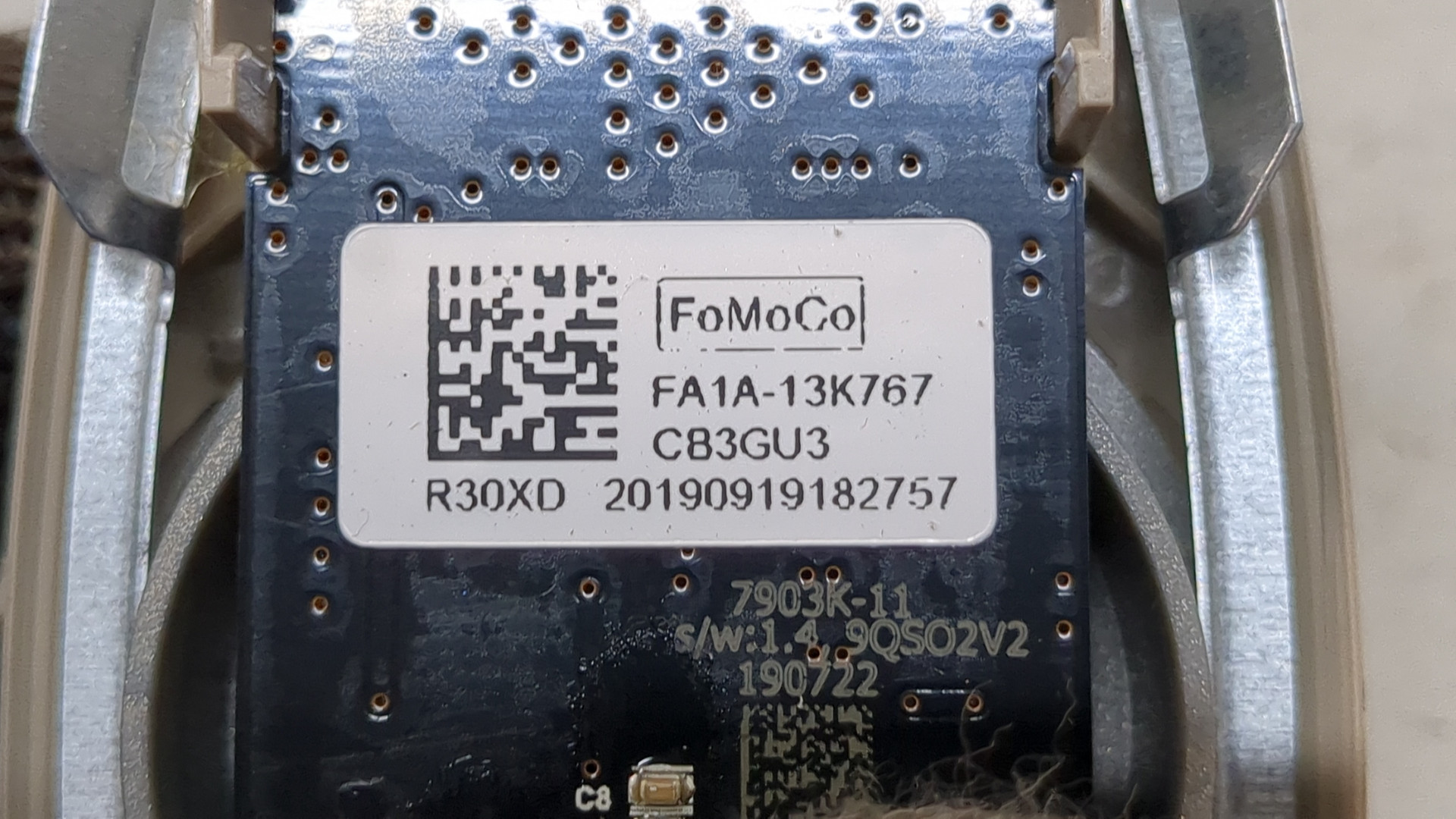 Плафон салонный