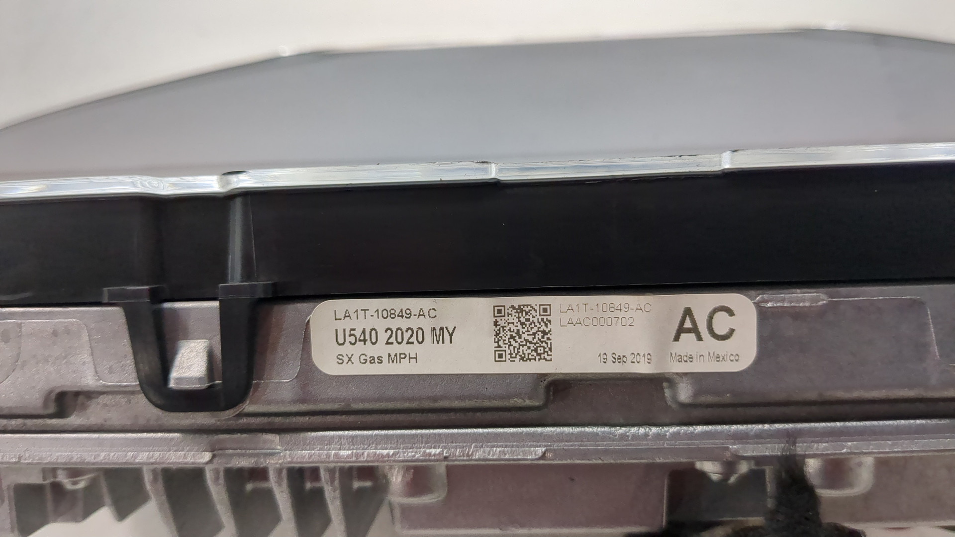 Панель приборов