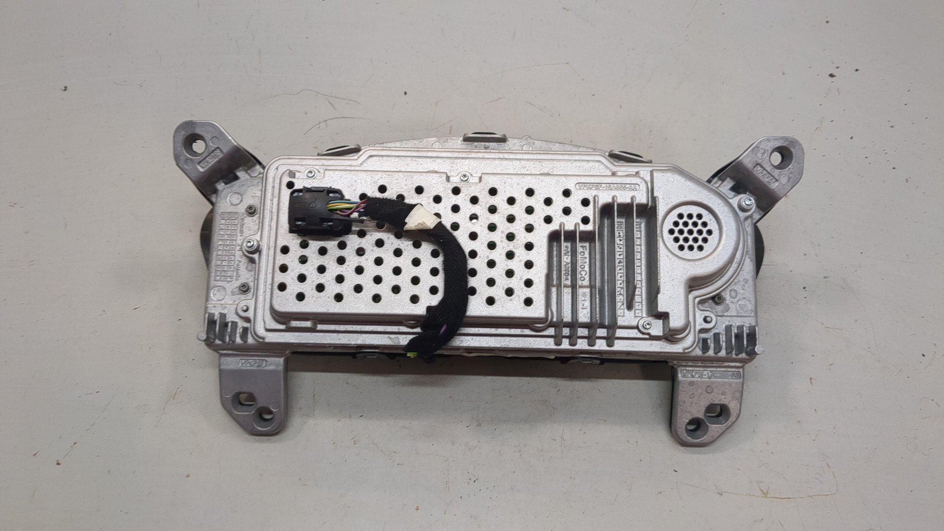 Панель приборов