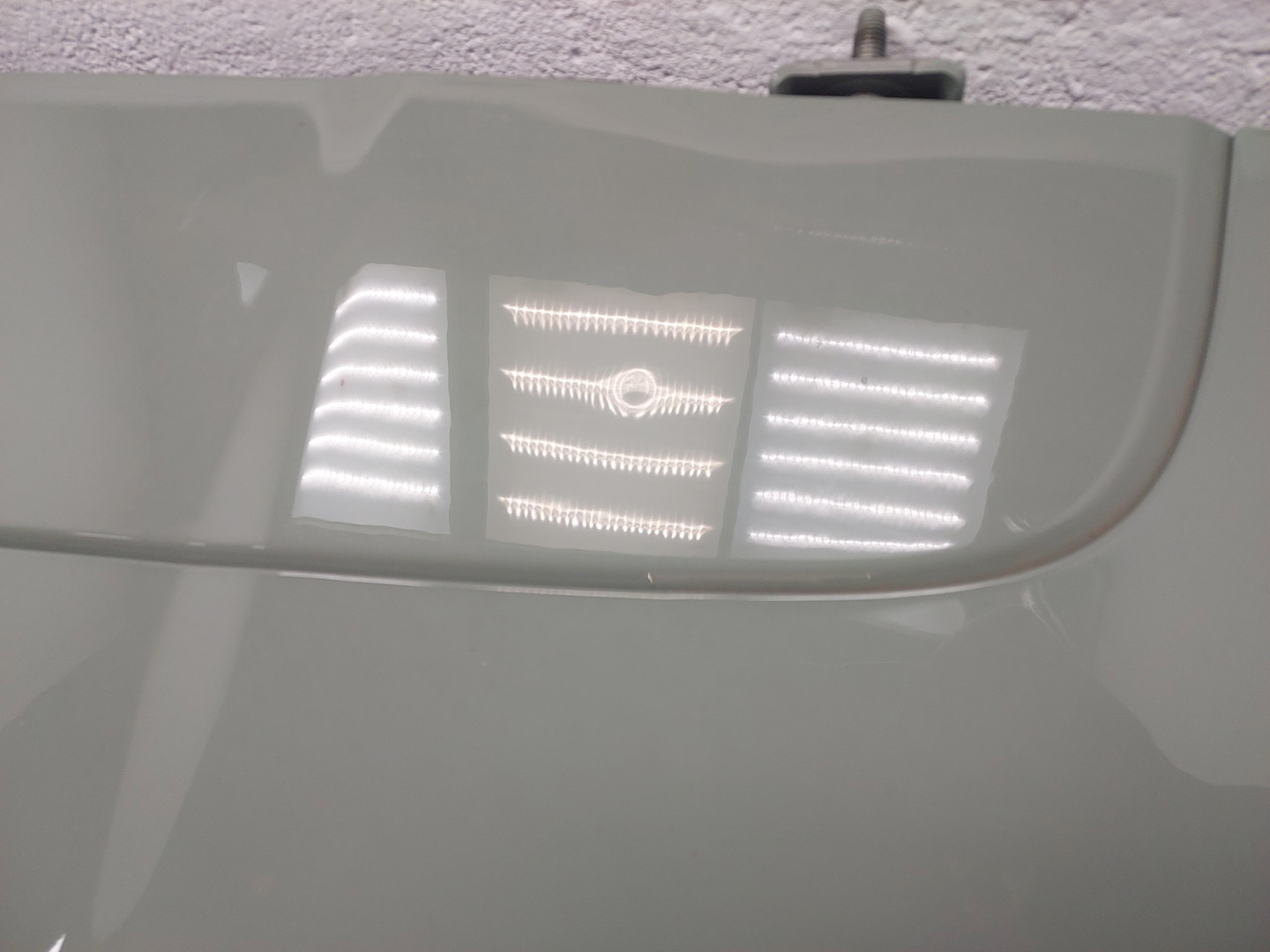 Дверь багажника