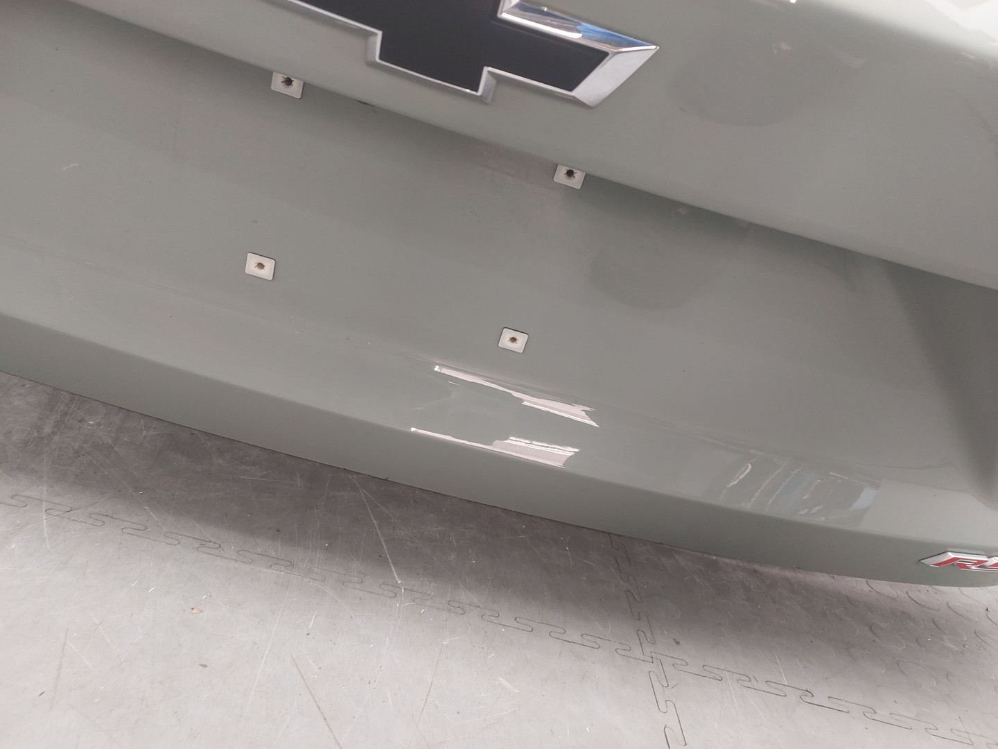 Дверь багажника