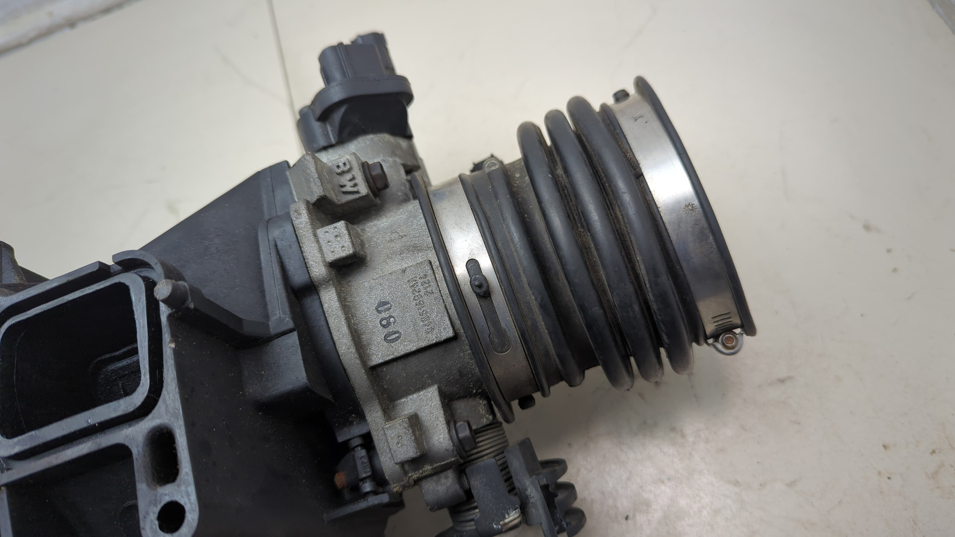 Коллектор впускной