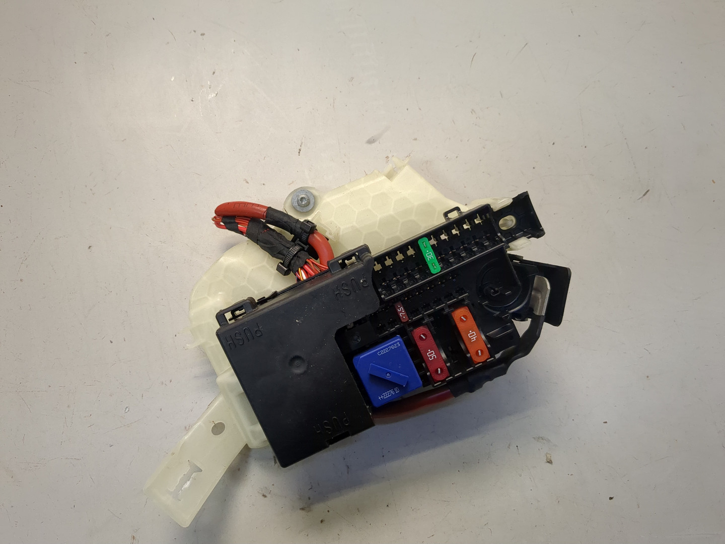 Блок предохранителей