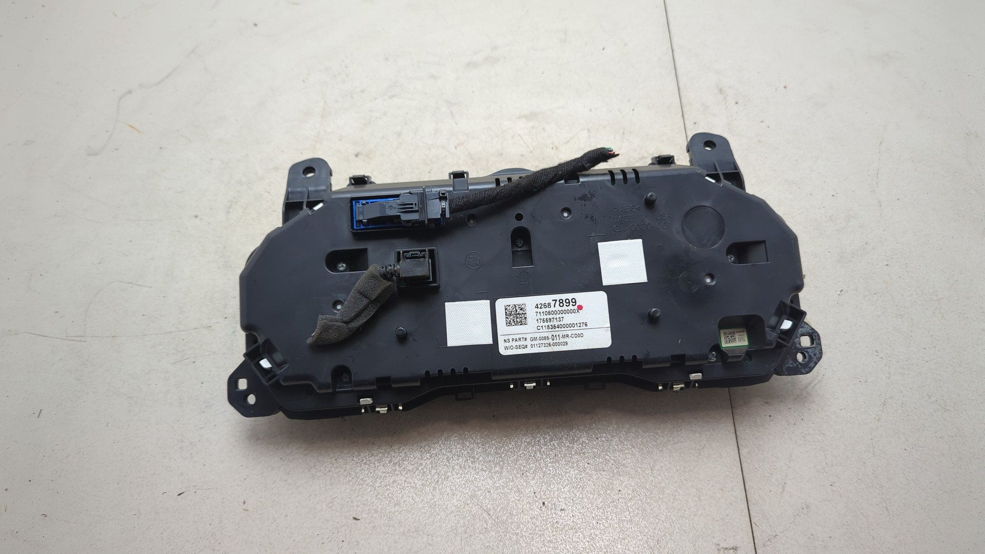 Панель приборов