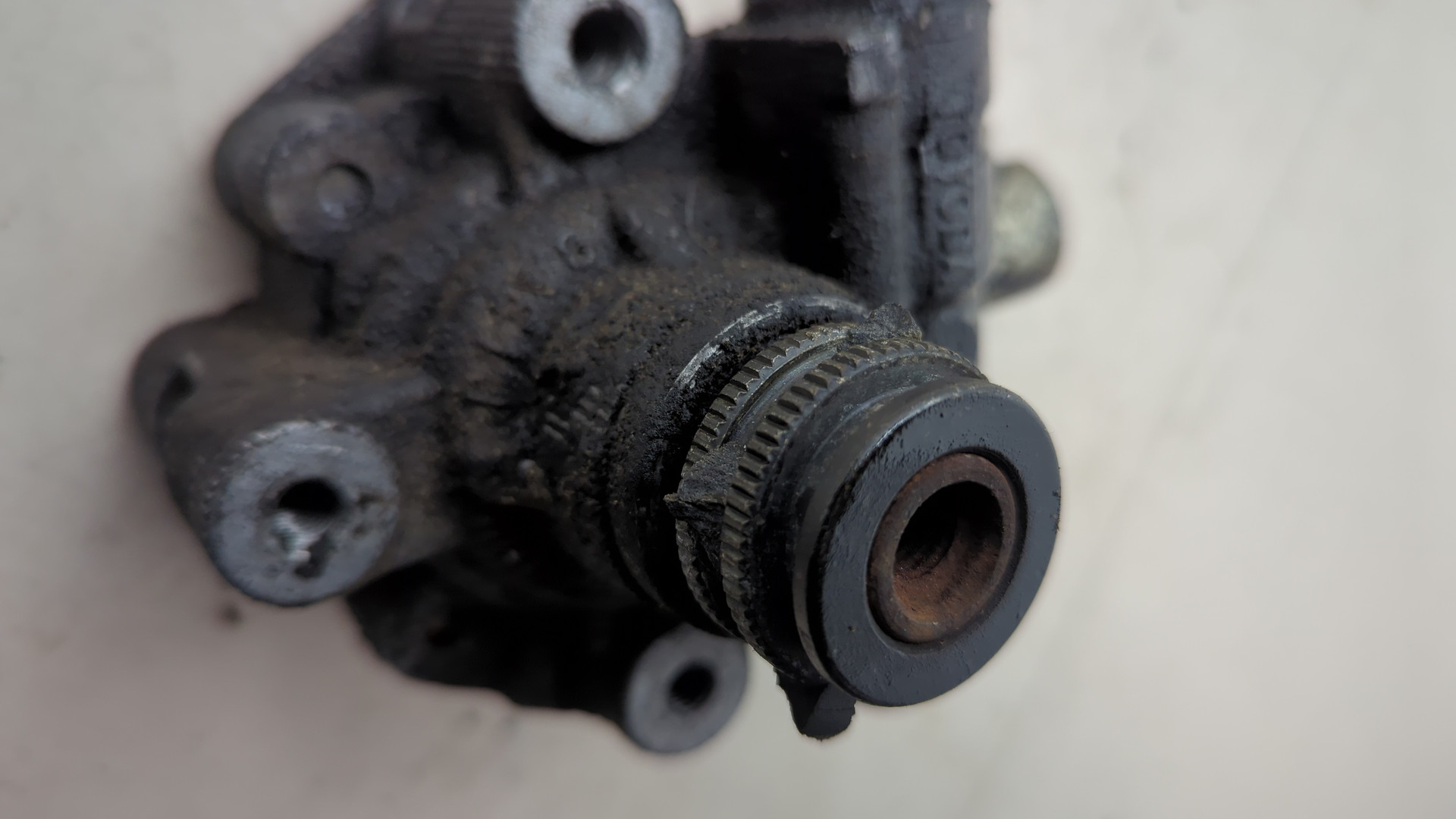 Насос ГУР (гидроусилитель руля)