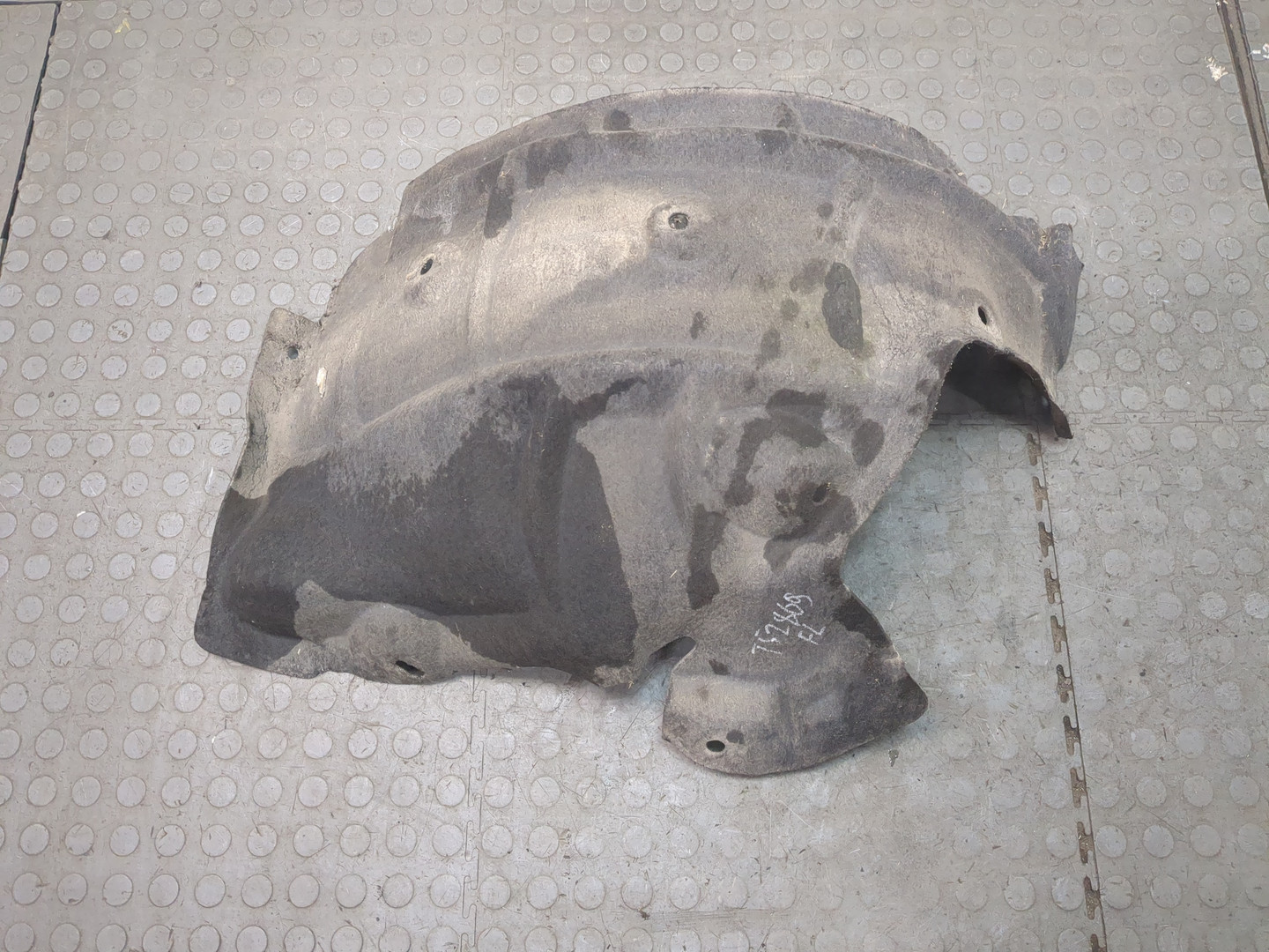 Локер передний левый