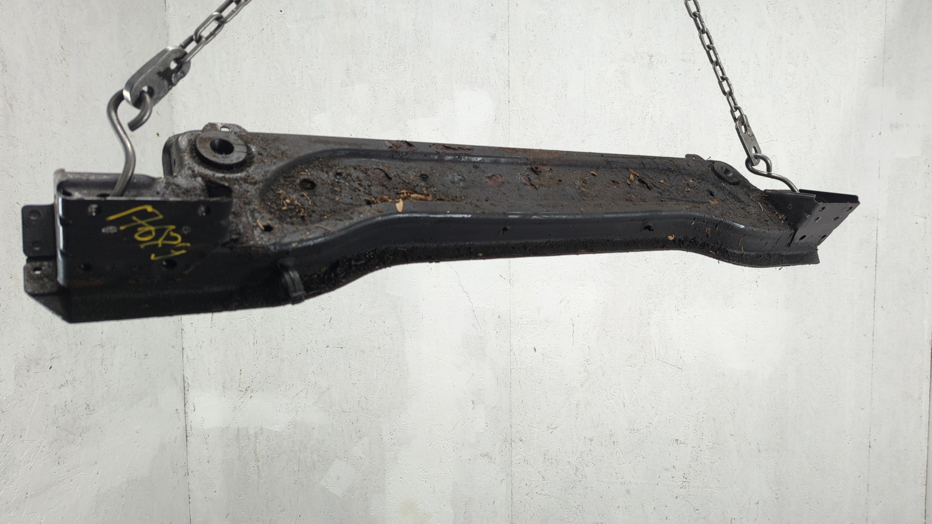 Балка подрадиаторная