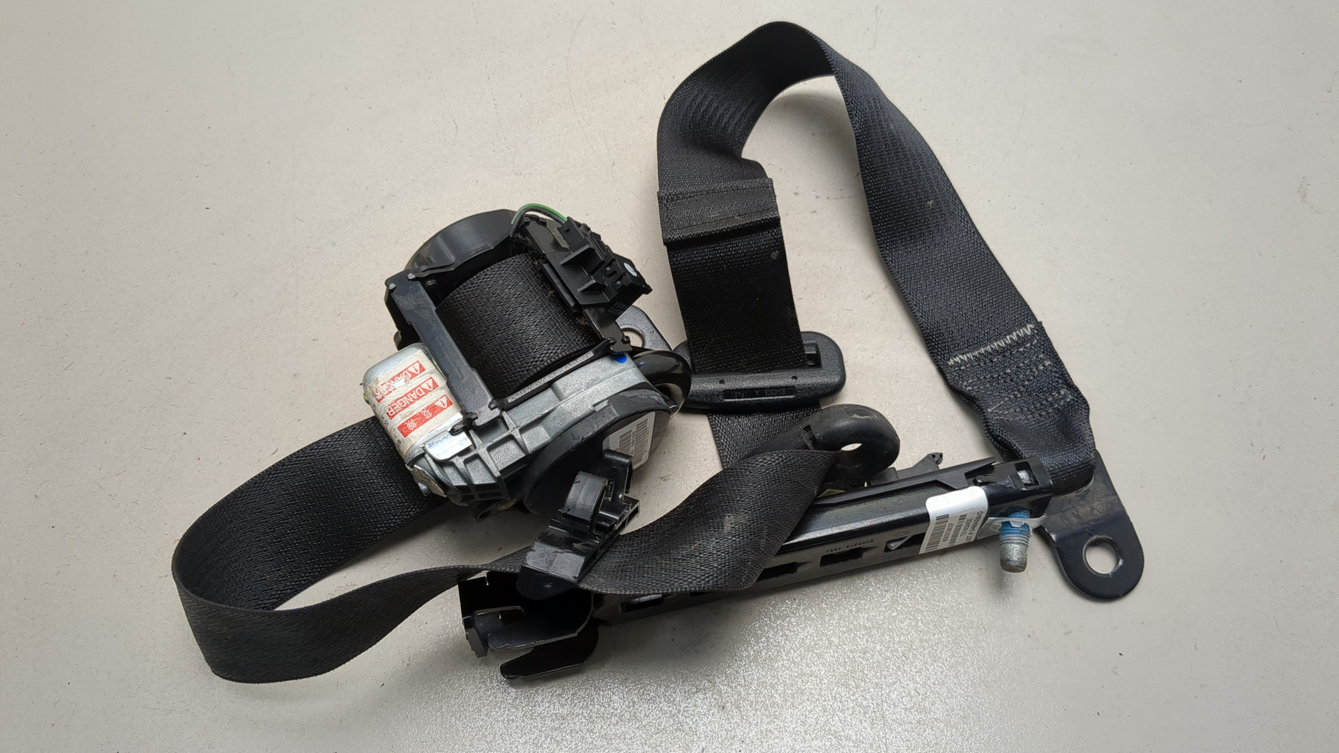 Ремень безопасности