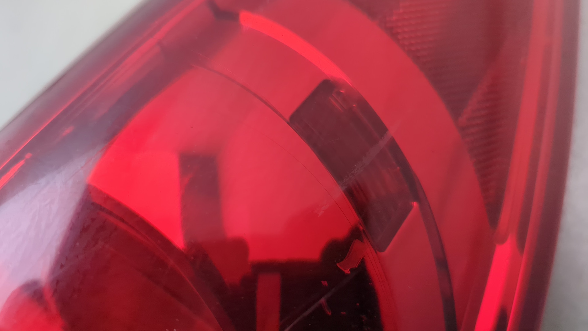 Фонарь задний правый