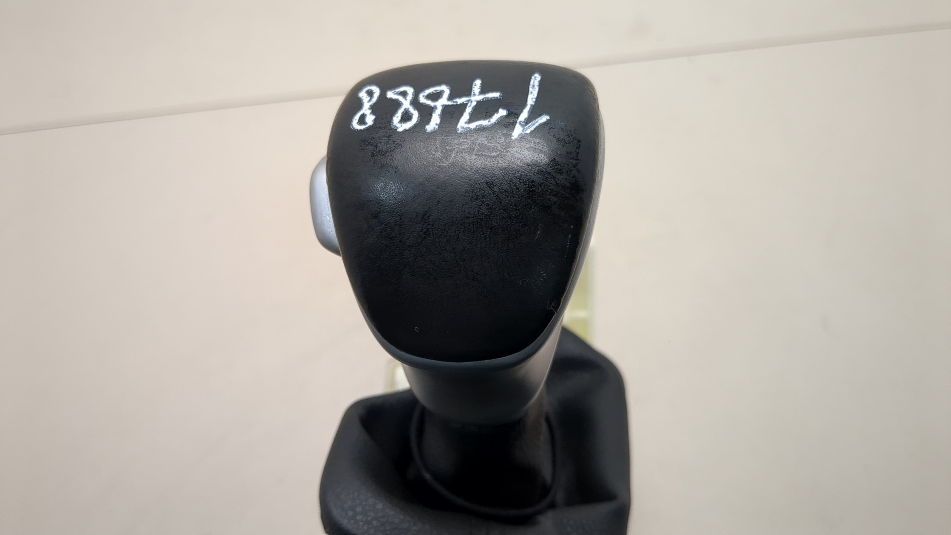 Кулиса МКПП / АКПП