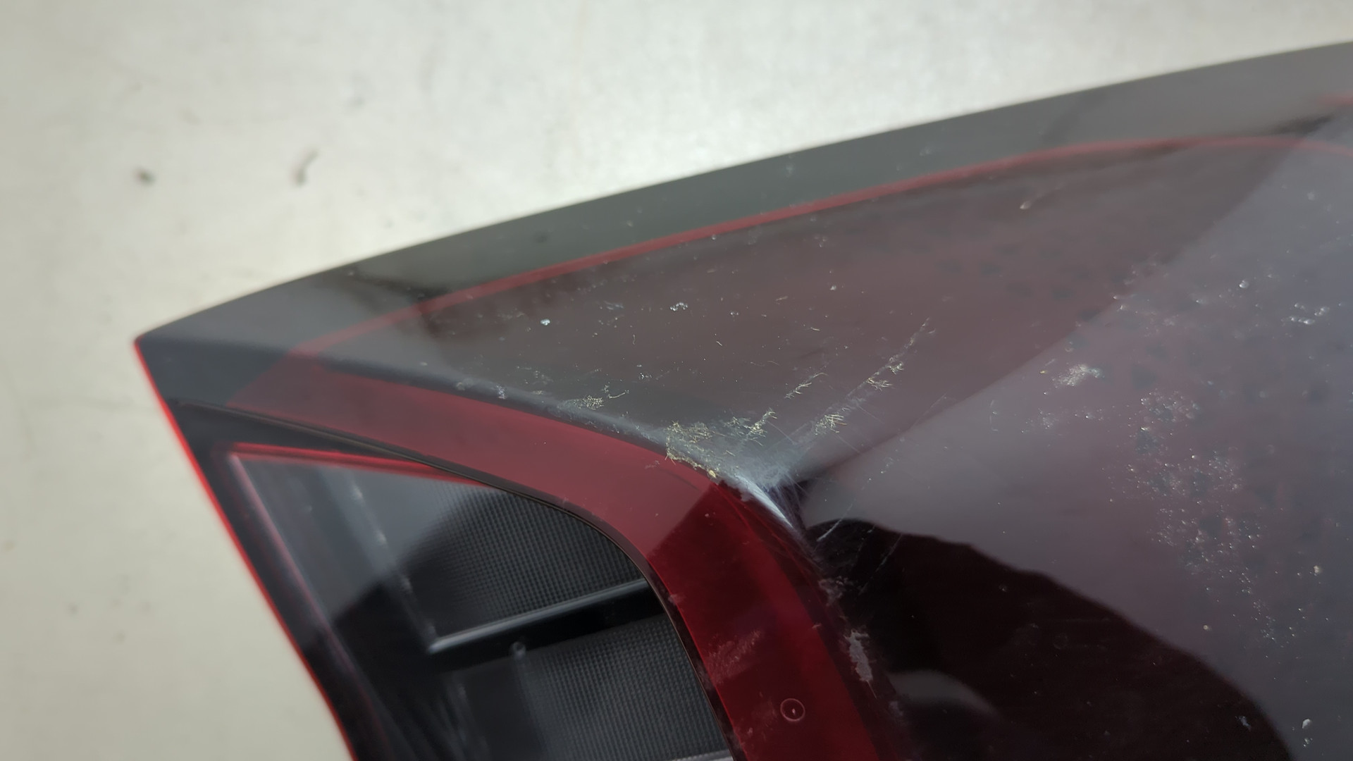 Фонарь задний правый