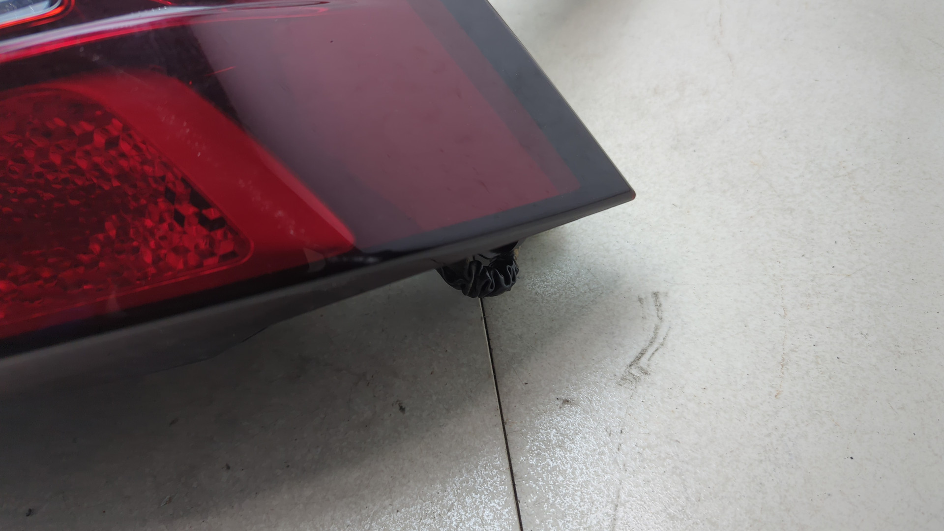 Фонарь задний правый