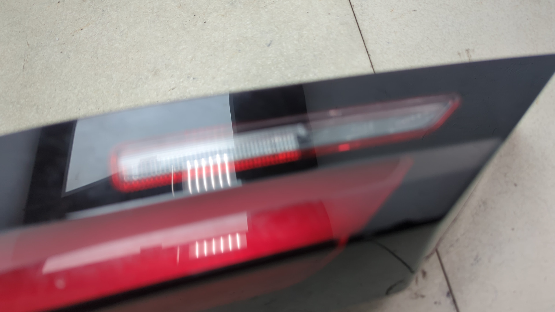 Фонарь задний внутренний левый