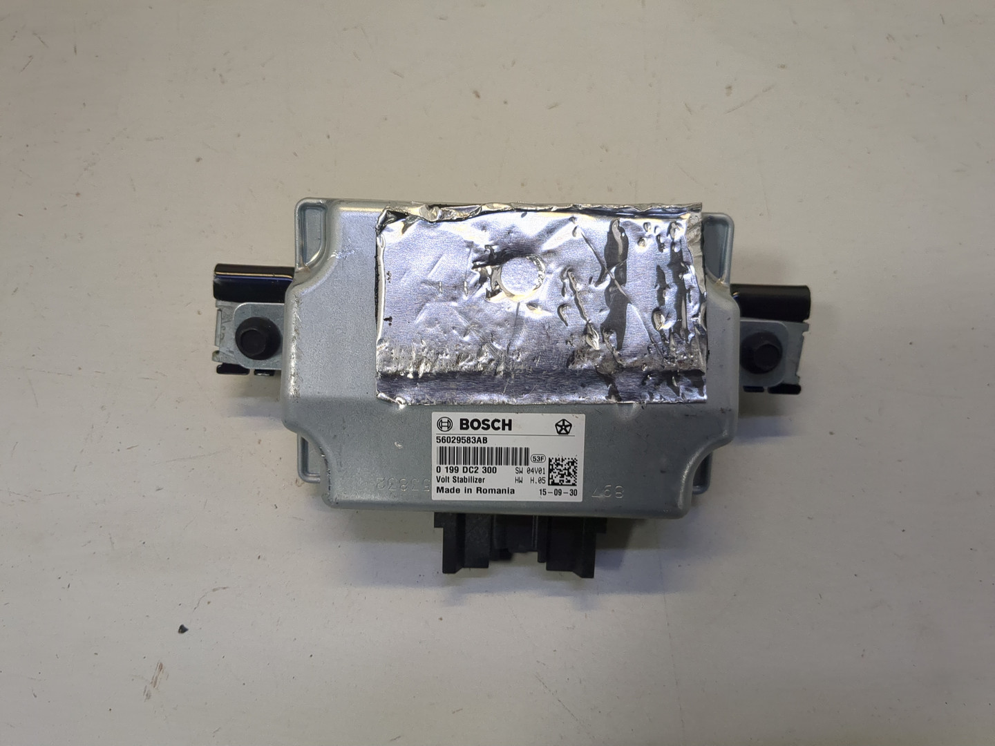 Преобразователь напряжения (адаптер)