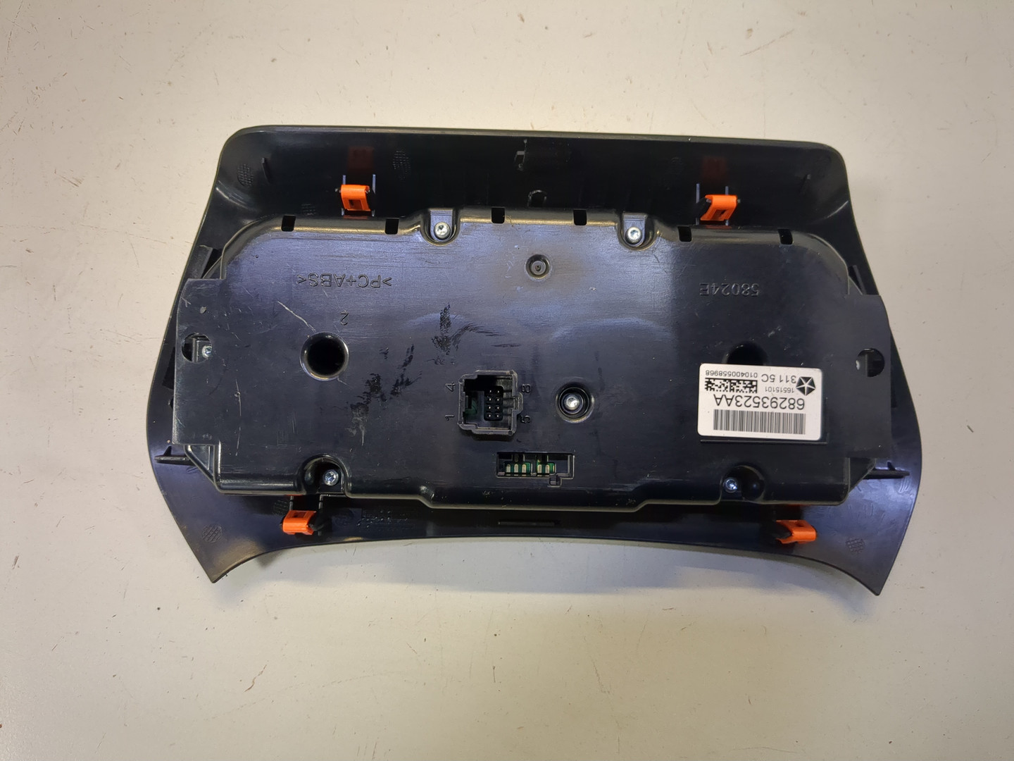 Переключатель отопителя