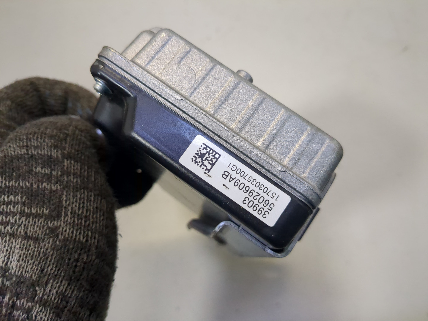 Преобразователь напряжения (адаптер)