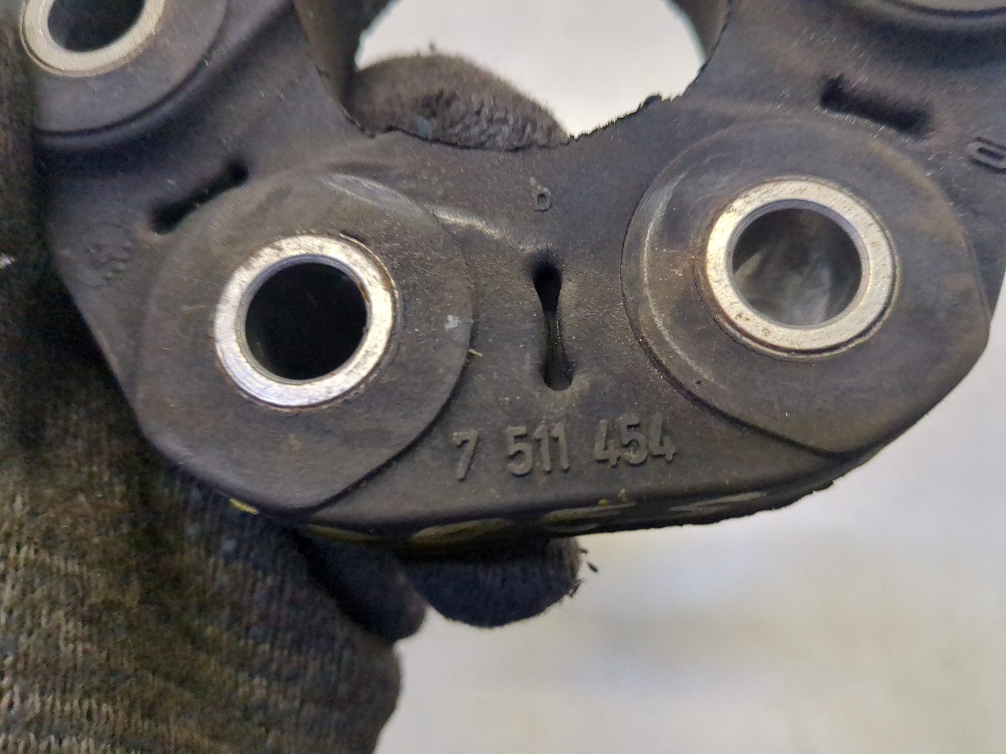 Муфта эластичная карданного вала