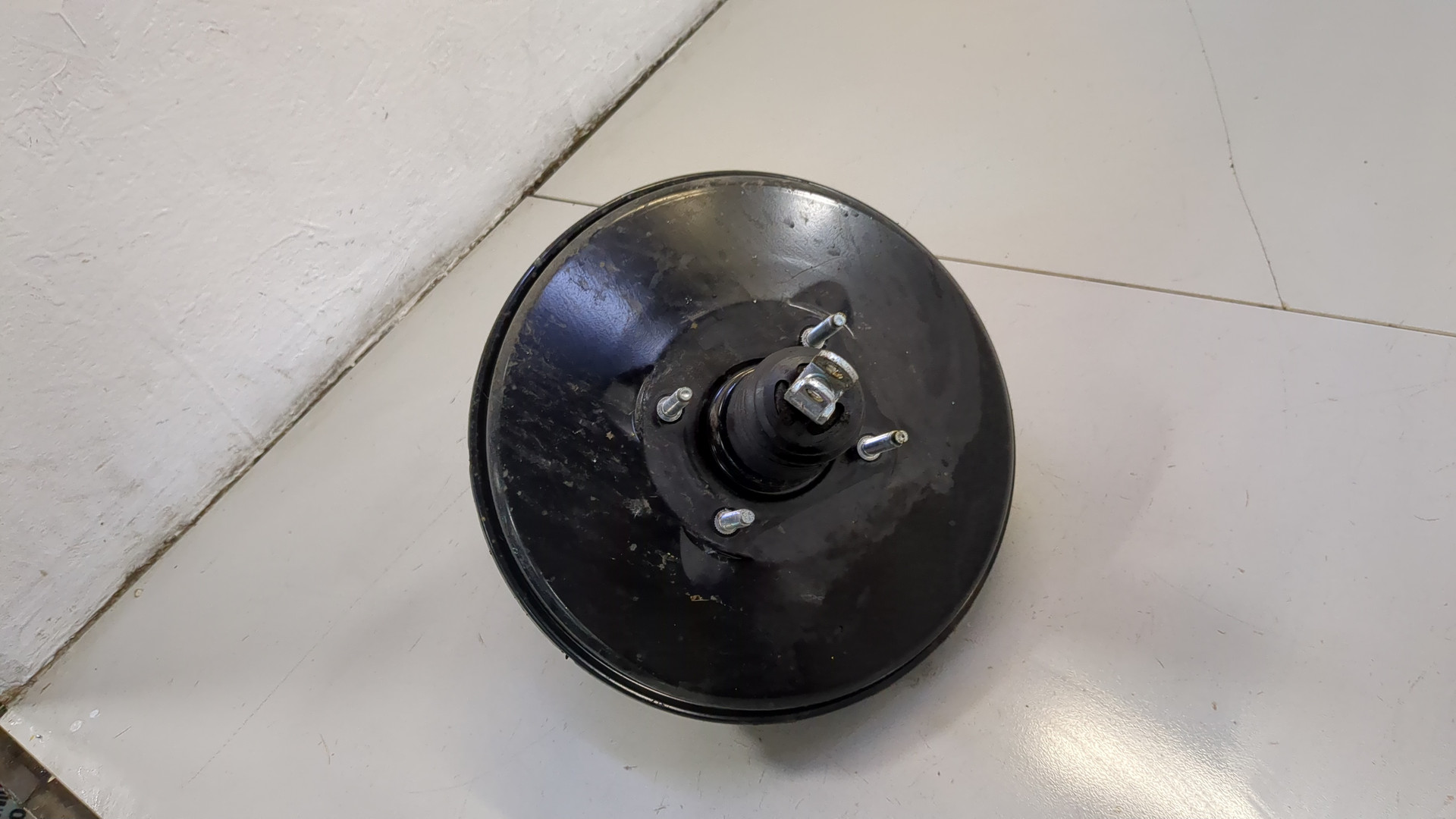 Цилиндр тормозной главный