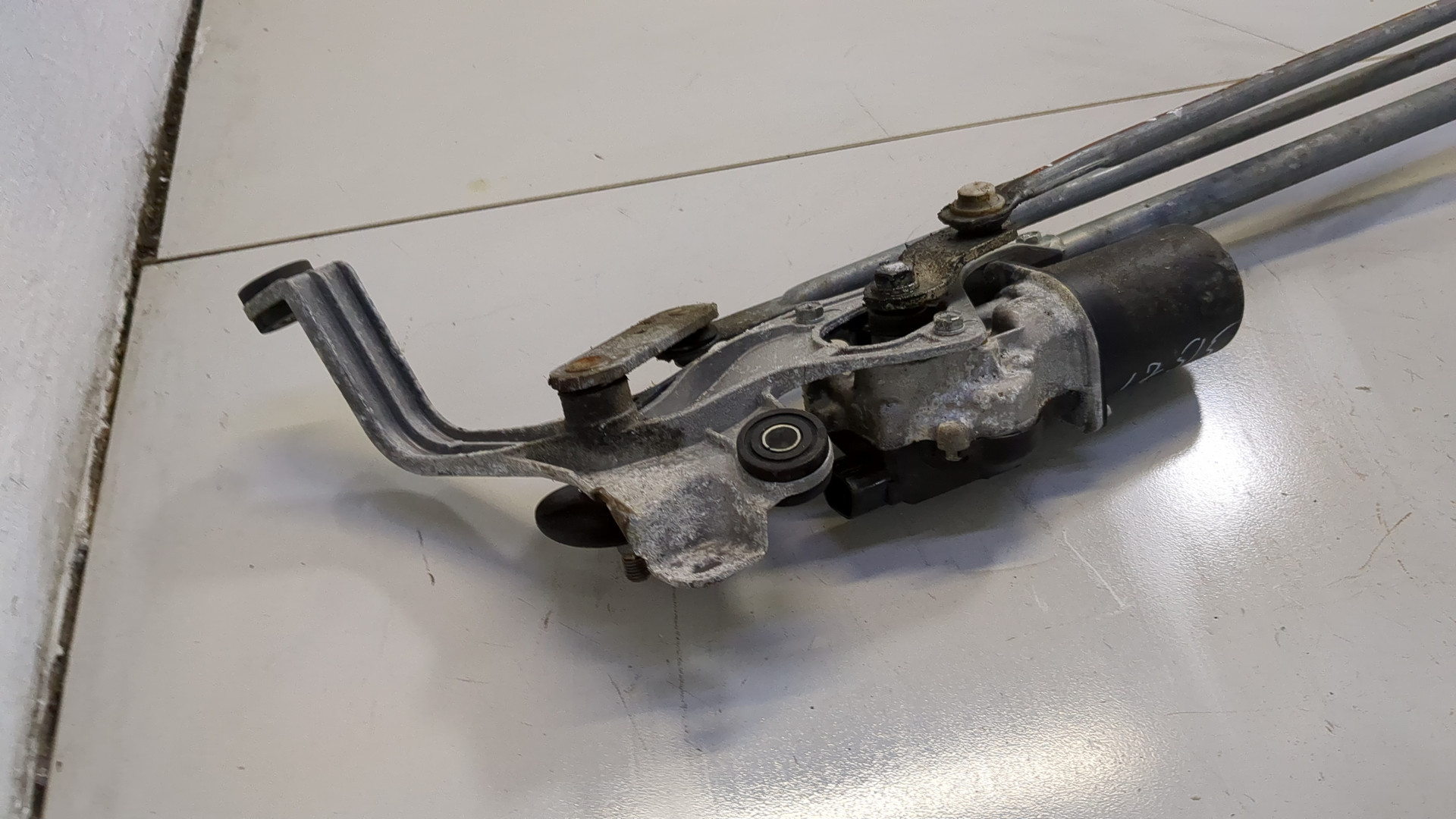 Трапеция стеклоочистителей