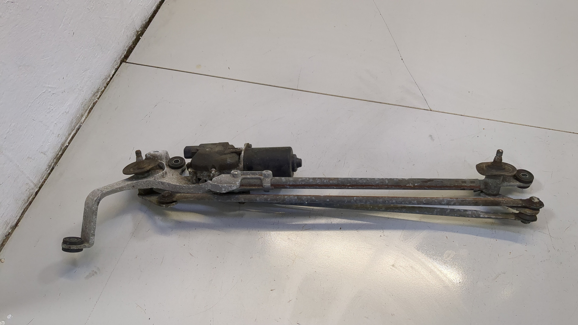 Трапеция стеклоочистителей