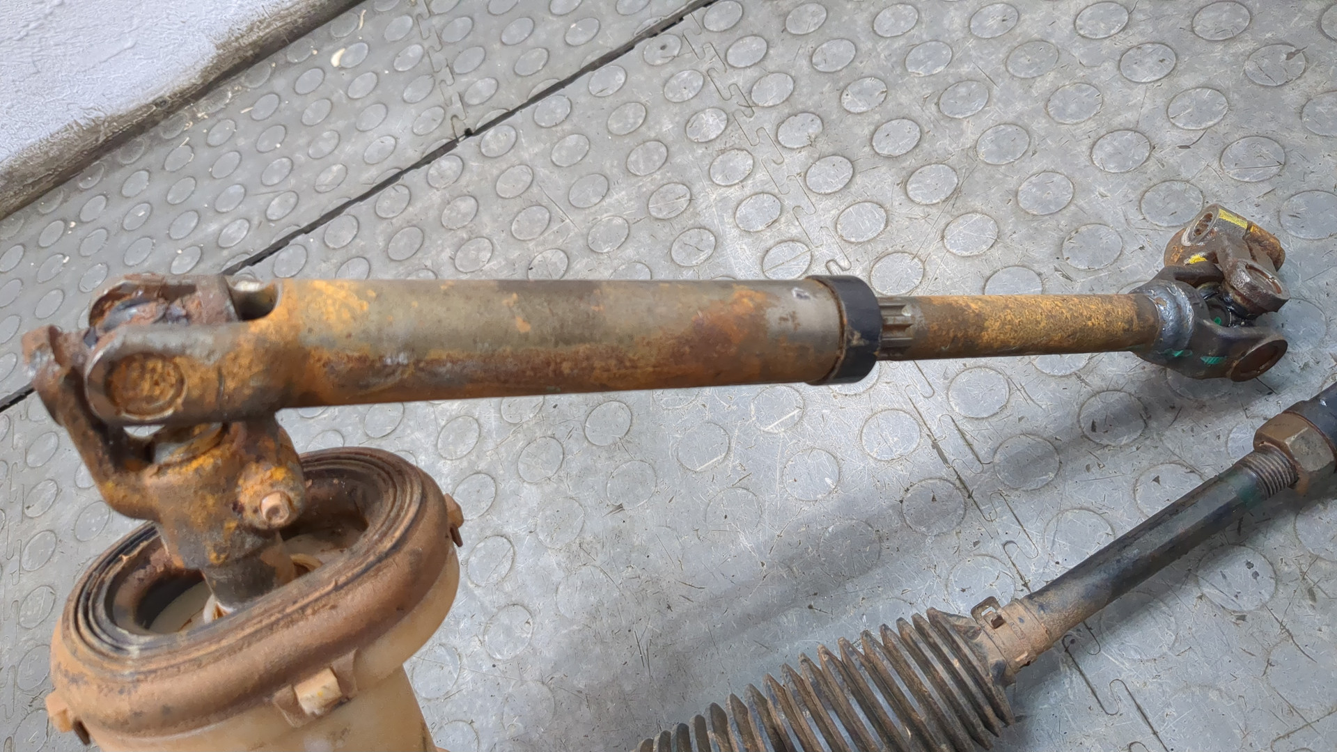 Рейка рулевая