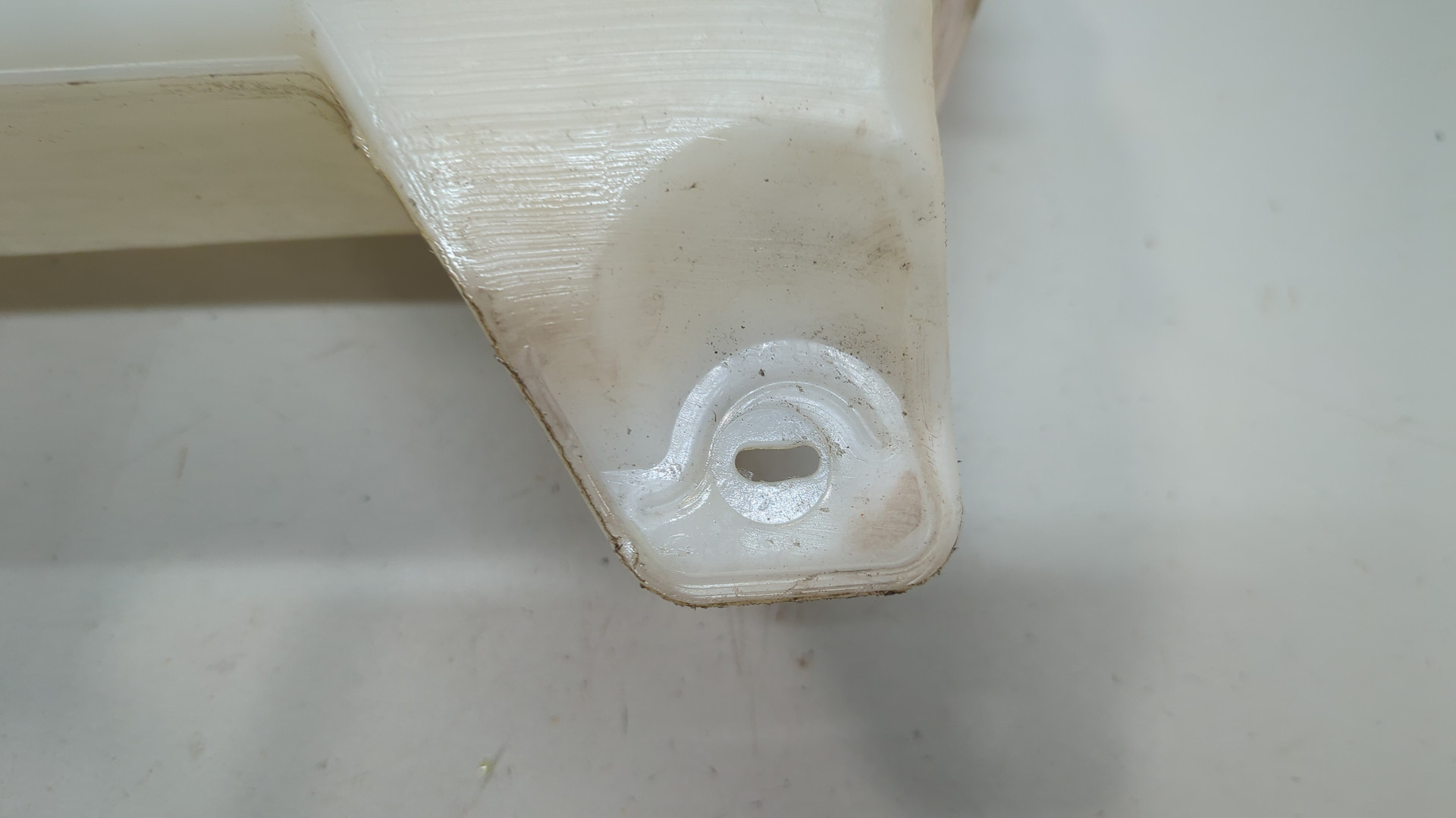 Бачок омывателя лобового стекла