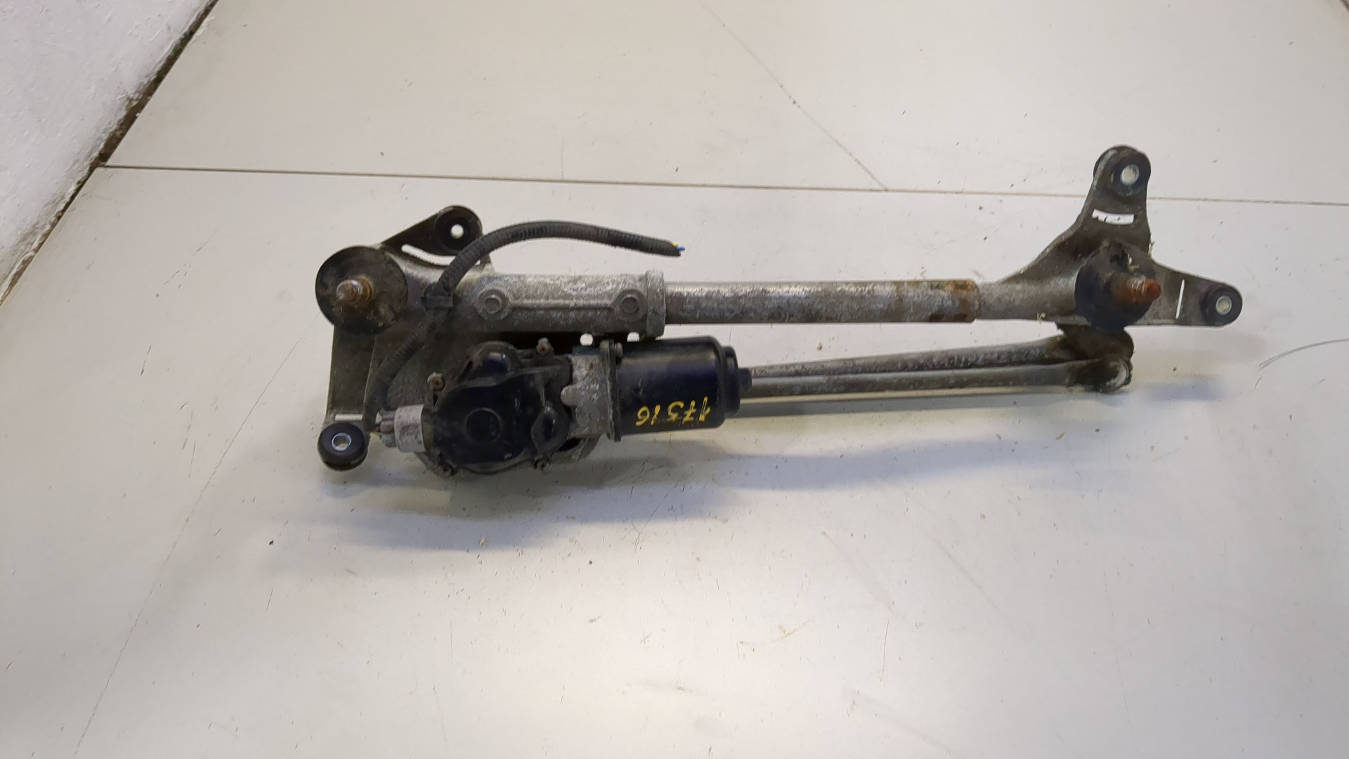 Трапеция стеклоочистителей