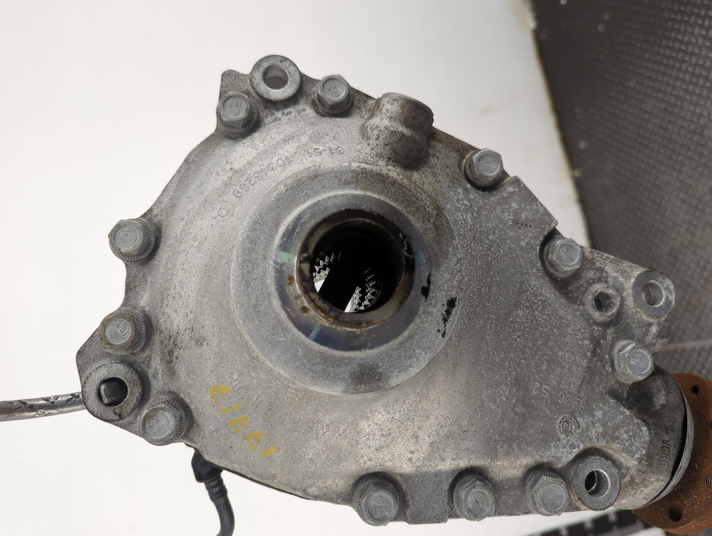 Редуктор переднего моста